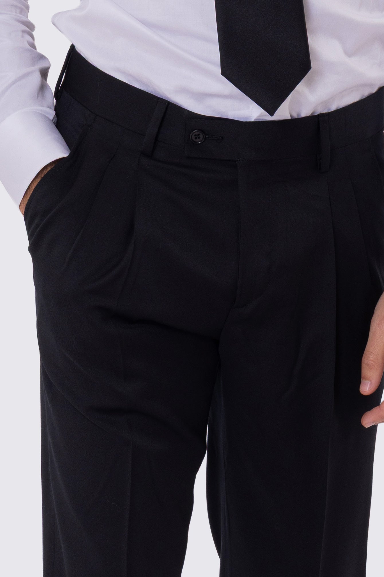 Abito uomo Doppiopetto nero fresco lana super 110's Tessuti in esclusiva Sartoria Carillo completamente sfoderato con Rever a lancia e tasche a filetto