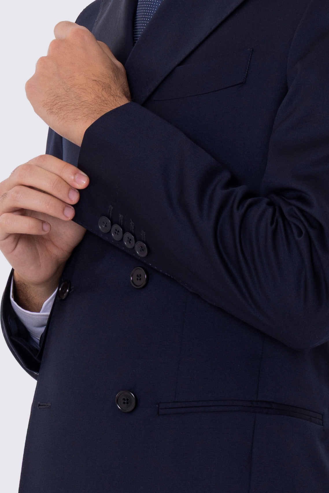 Abito uomo Doppiopetto blu notte fresco lana super 110's Tessuti in esclusiva Sartoria Carillo completamente sfoderato con Rever a lancia e tasche a filetto..
