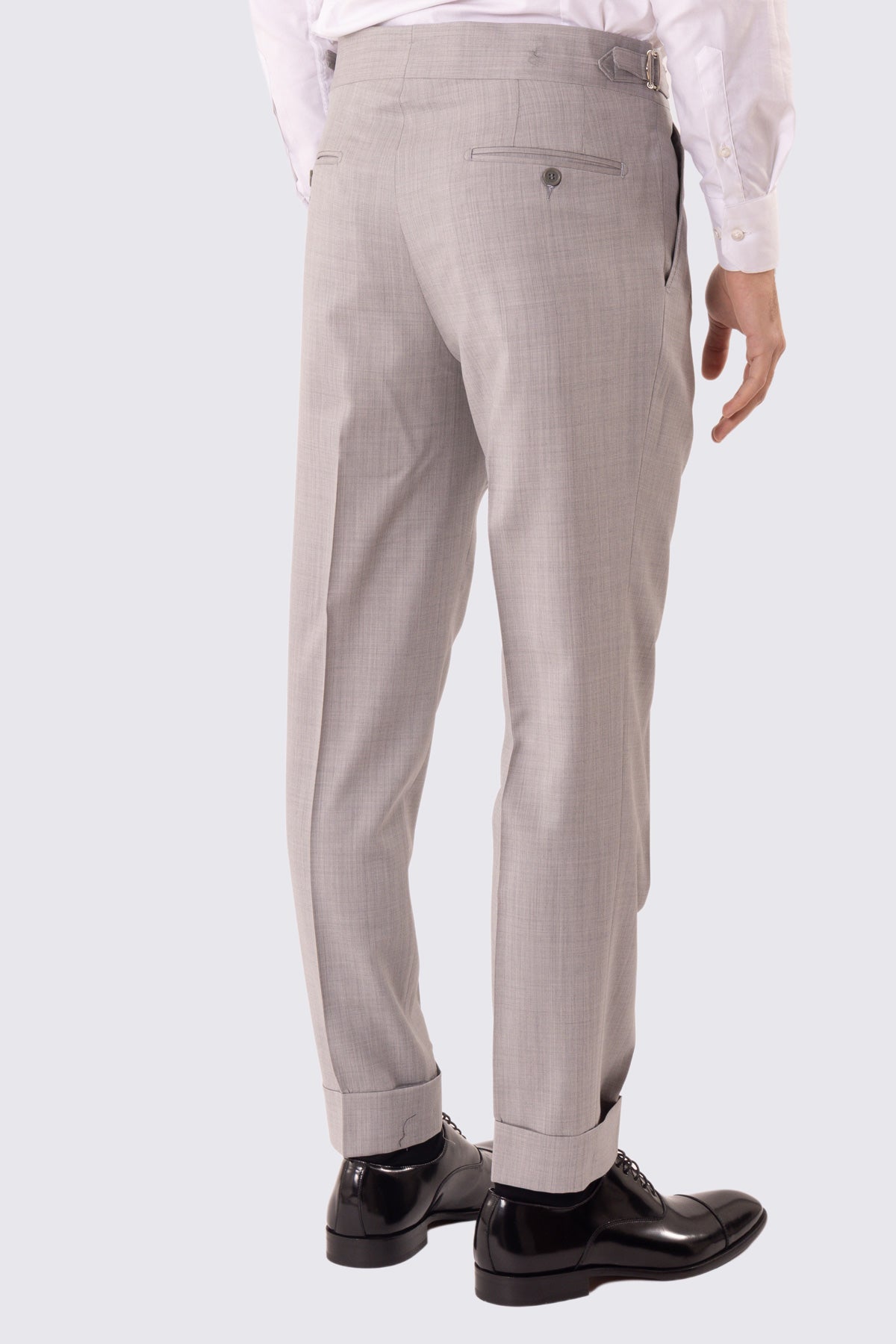 Abito uomo Monopetto grigio chiaro fresco lana super 110's Tessuti in esclusiva Sartoria Carillo completamente sfoderato con Rever a lancia e tasche a filetto