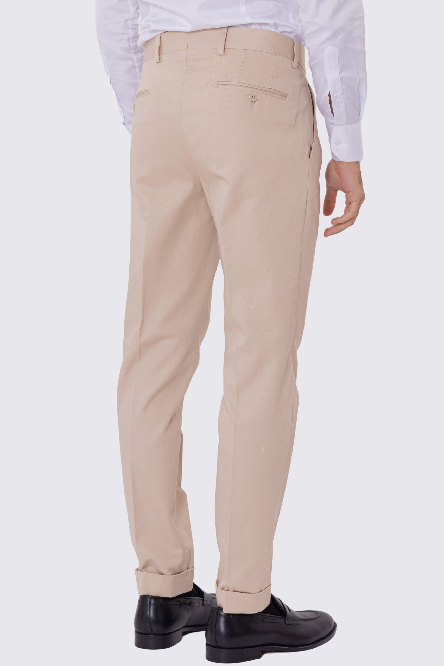 Pantalone uomo beige vita alta con doppia pinces tasca america in cotone 290gr invernale risvolto 5cm made in italy