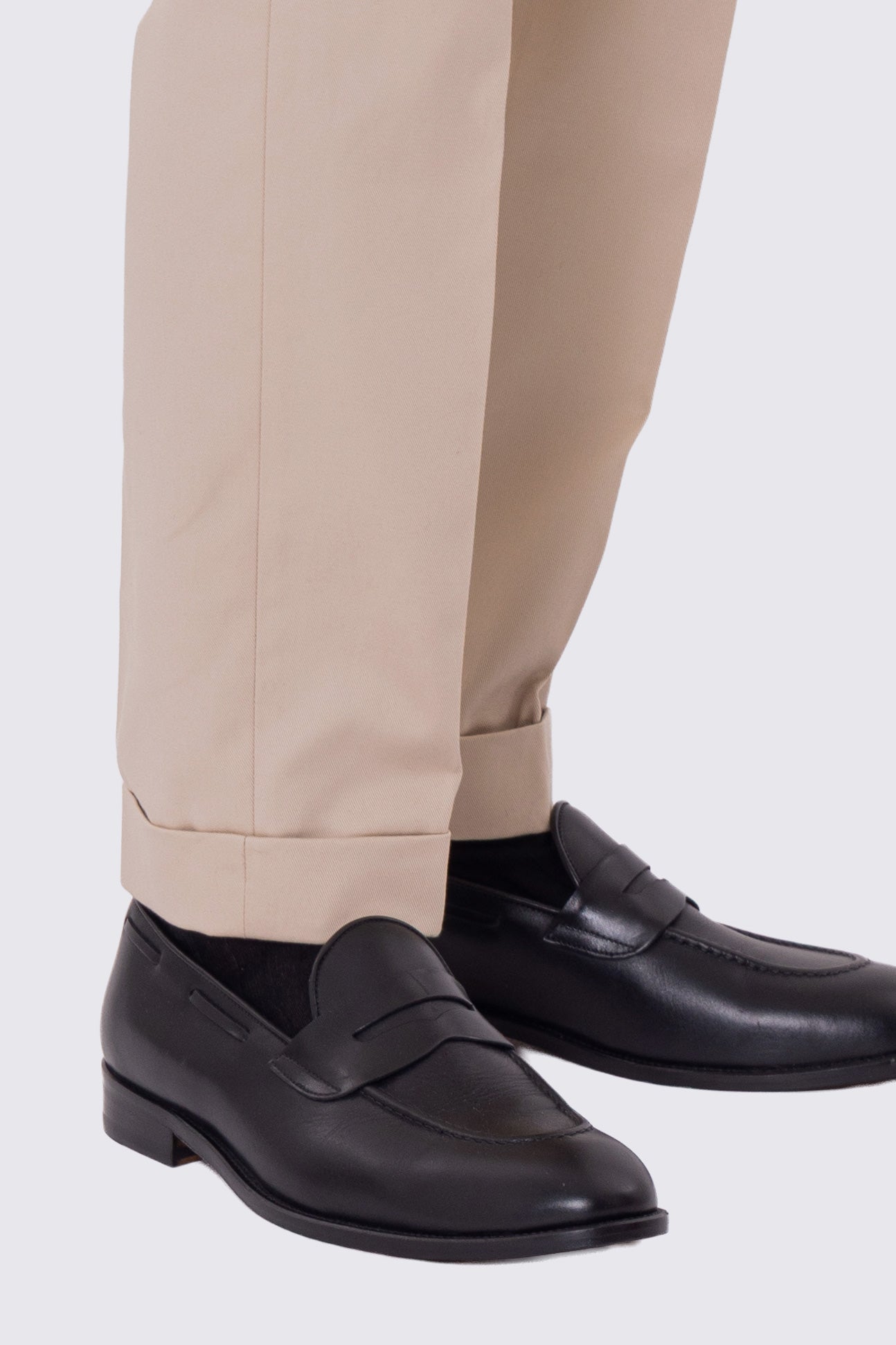 Pantalone uomo beige vita alta con doppia pinces tasca america in cotone 290gr invernale risvolto 5cm made in italy