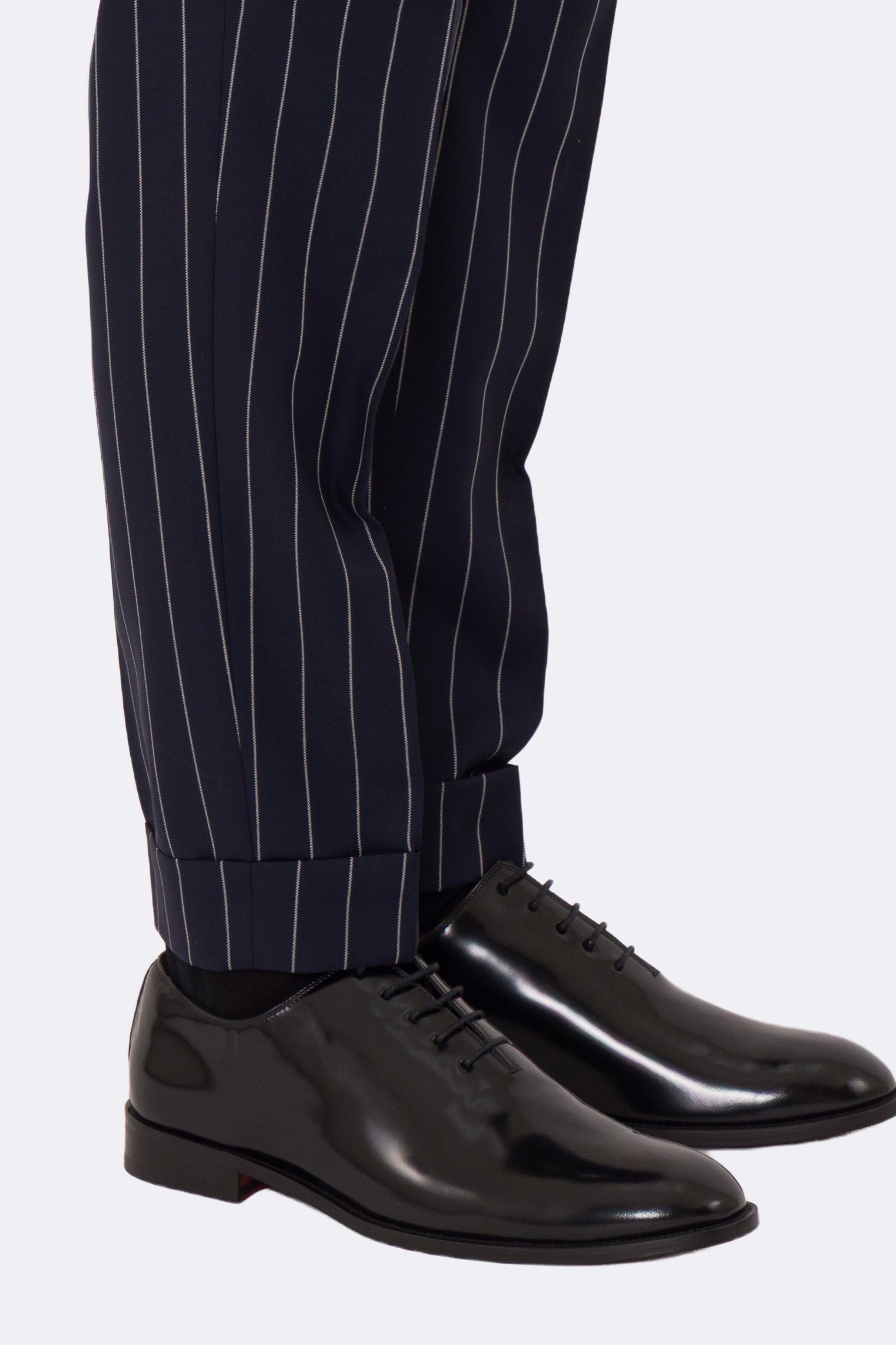 Abito uomo Monopetto Blu gessato fresco lana super 130's double twisted Tessuti Aristo Napoli completamente sfoderato con Rever a lancia e tasche a filetto