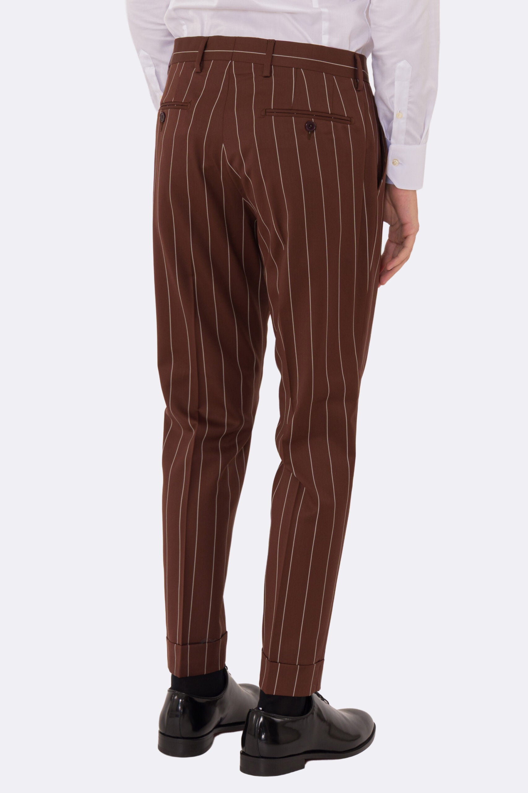 Abito uomo Doppiopetto Coccio gessato fresco lana super 130's Double Twisted Tessuti Ariston Napoli completamente sfoderato con Rever a lancia e tasche a filetto
