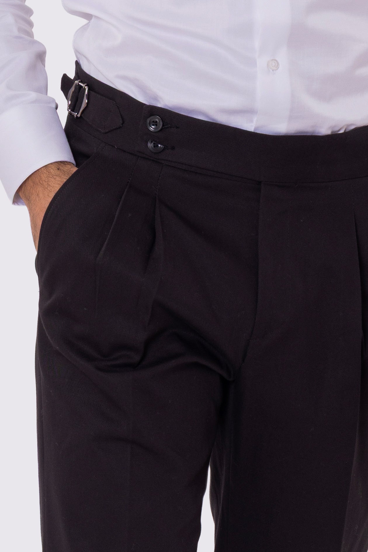 Pantalone uomo Nero vita alta con fibbie laterali e doppia pinces tasca america in lana flanella mista 290gr invernale risvolto 5cm made in italy