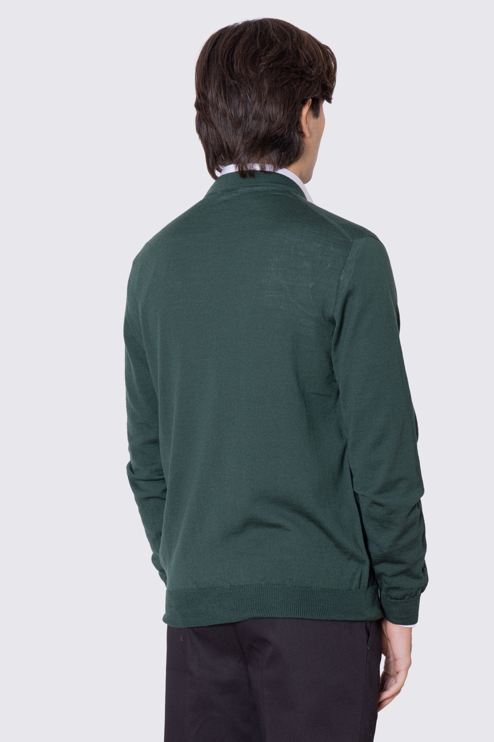Cardigan Verde scollo a v in lana merinos 100% costruzione tubolare senza cuciture rifinito a mano tinta unita con elastici sulle maniche e sul fondo Finezza 12