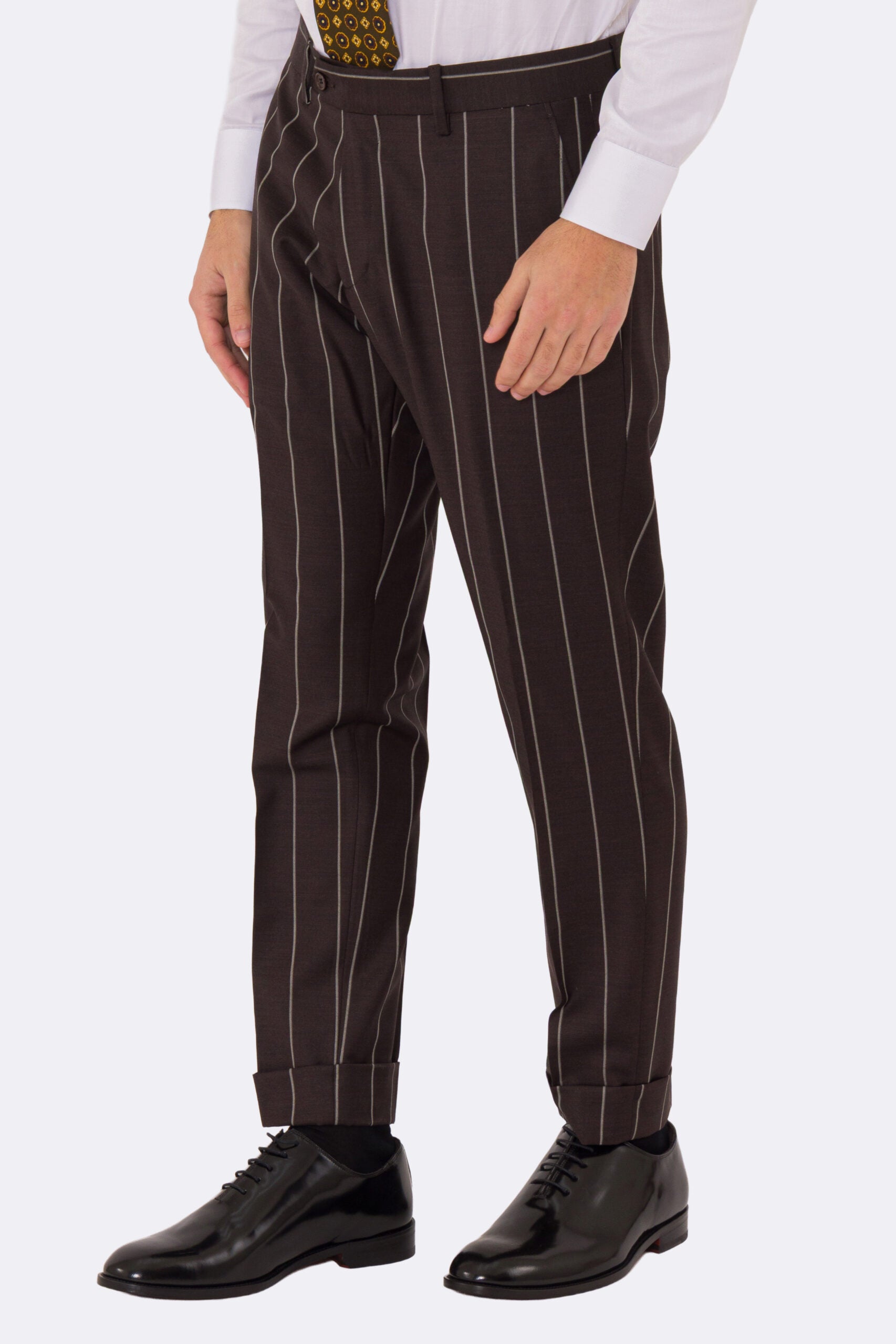 Abito uomo Doppiopetto marrone gessato bianco fresco lana super 150's Tessuti bristol napoli completamente sfoderato con Rever a lancia e tasche a filetto