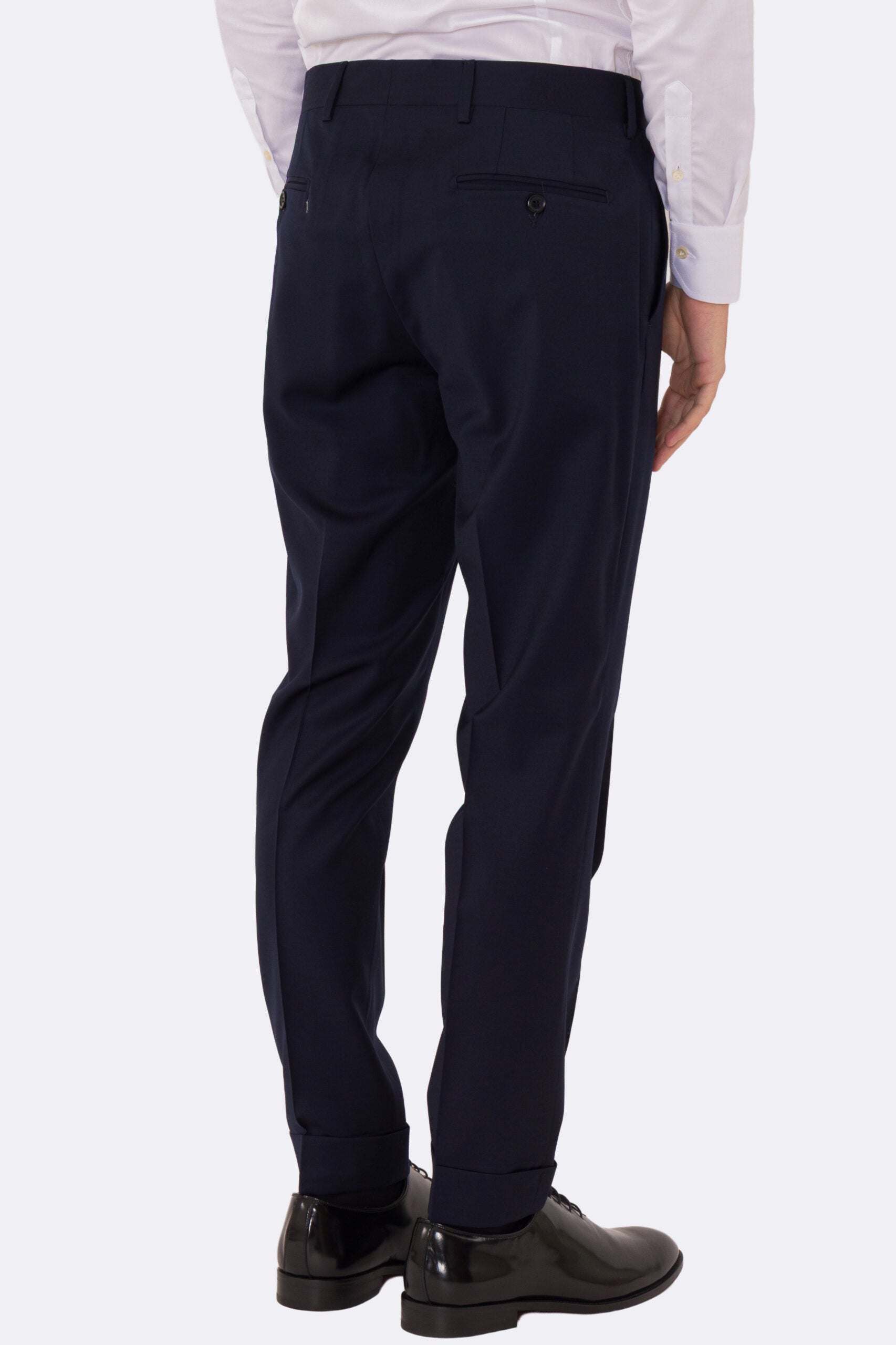 Abito uomo Doppiopetto blu notte fresco lana super 110's Tessuti in esclusiva Sartoria Carillo completamente sfoderato con Rever a lancia e tasche a filetto