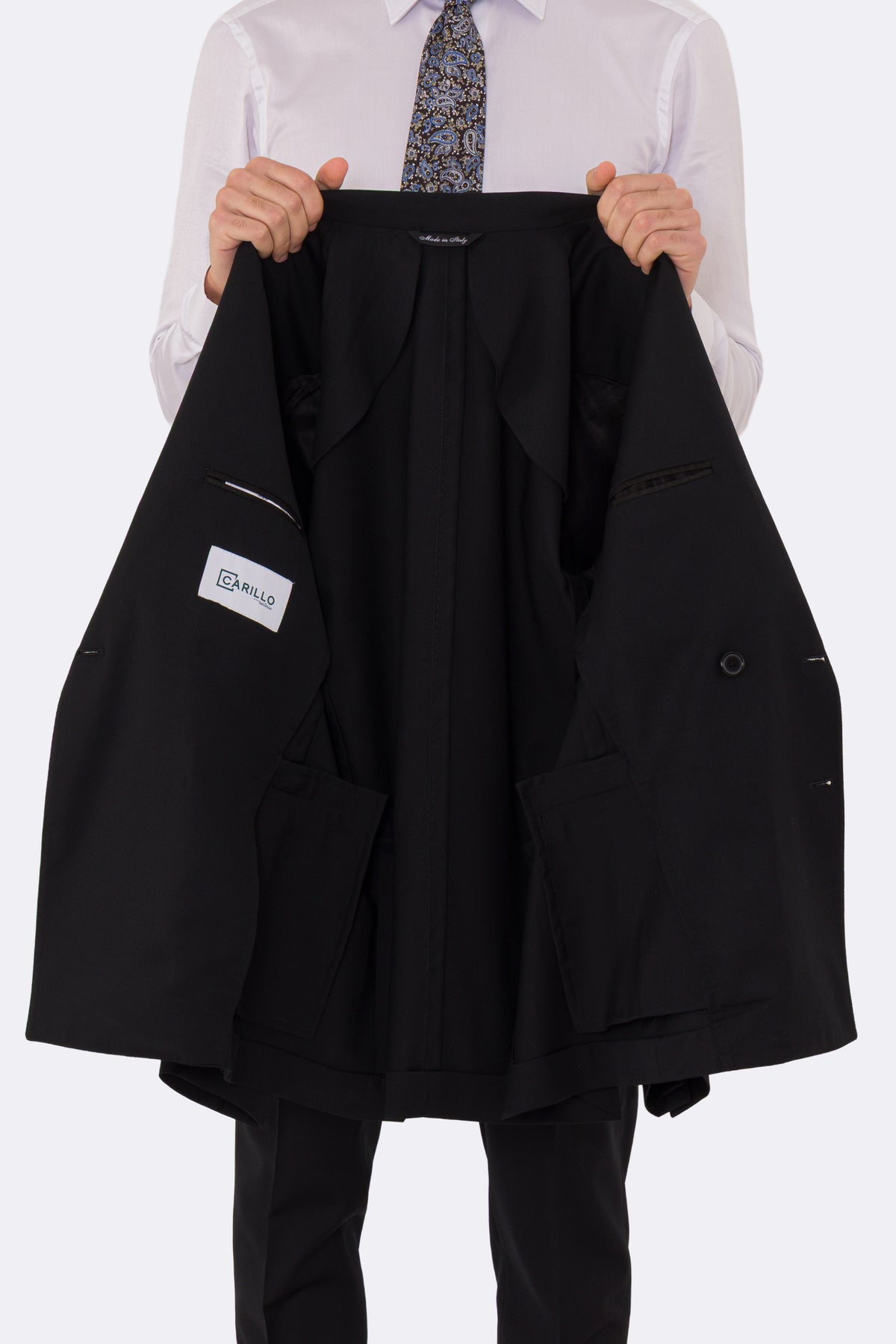 Abito uomo Doppiopetto nero fresco lana super 110's Tessuti in esclusiva Sartoria Carillo completamente sfoderato con Rever a lancia e tasche a filetto