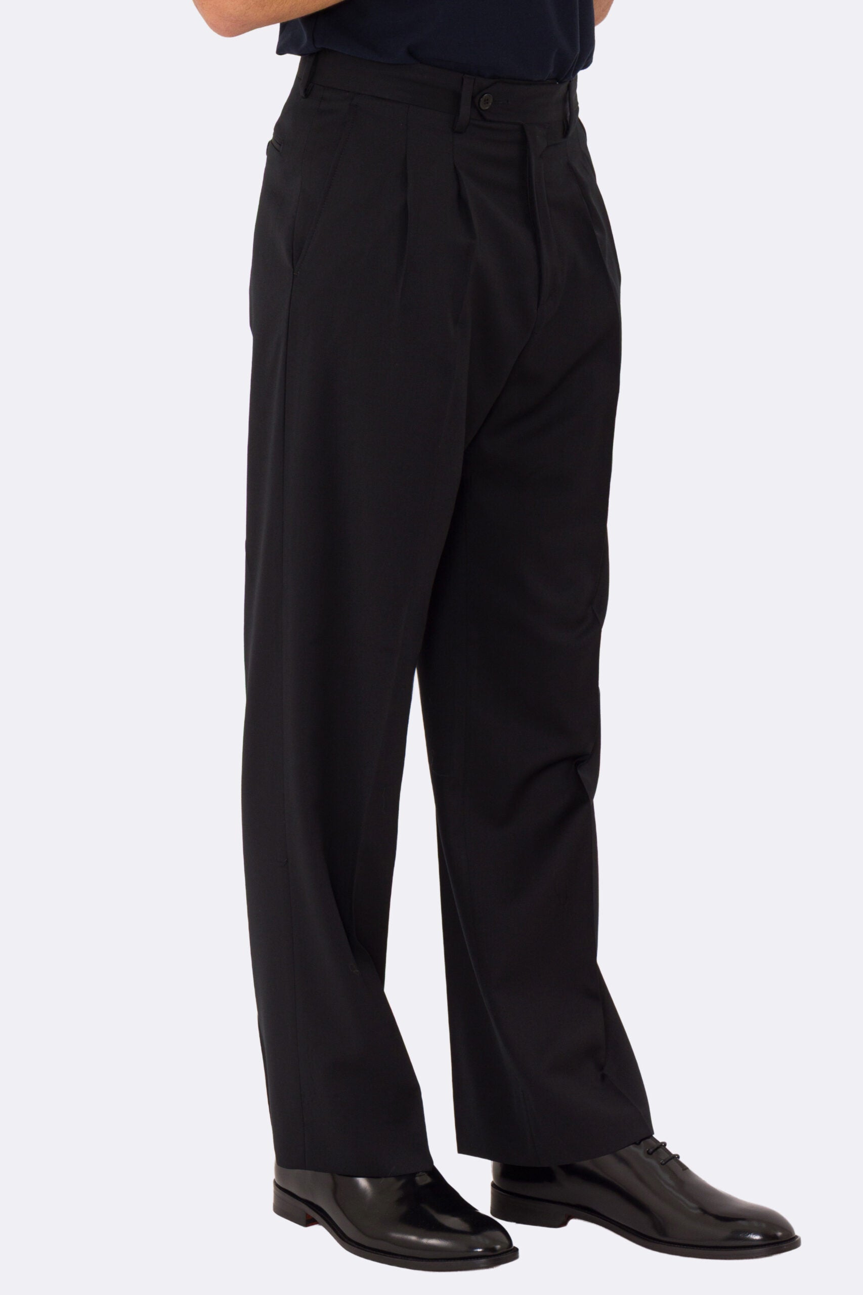 Pantalone japan nero con passanti uomo  in fresco lana super 110's Tessuti in esclusiva Sartoria Carillo  vita alta doppia pinces