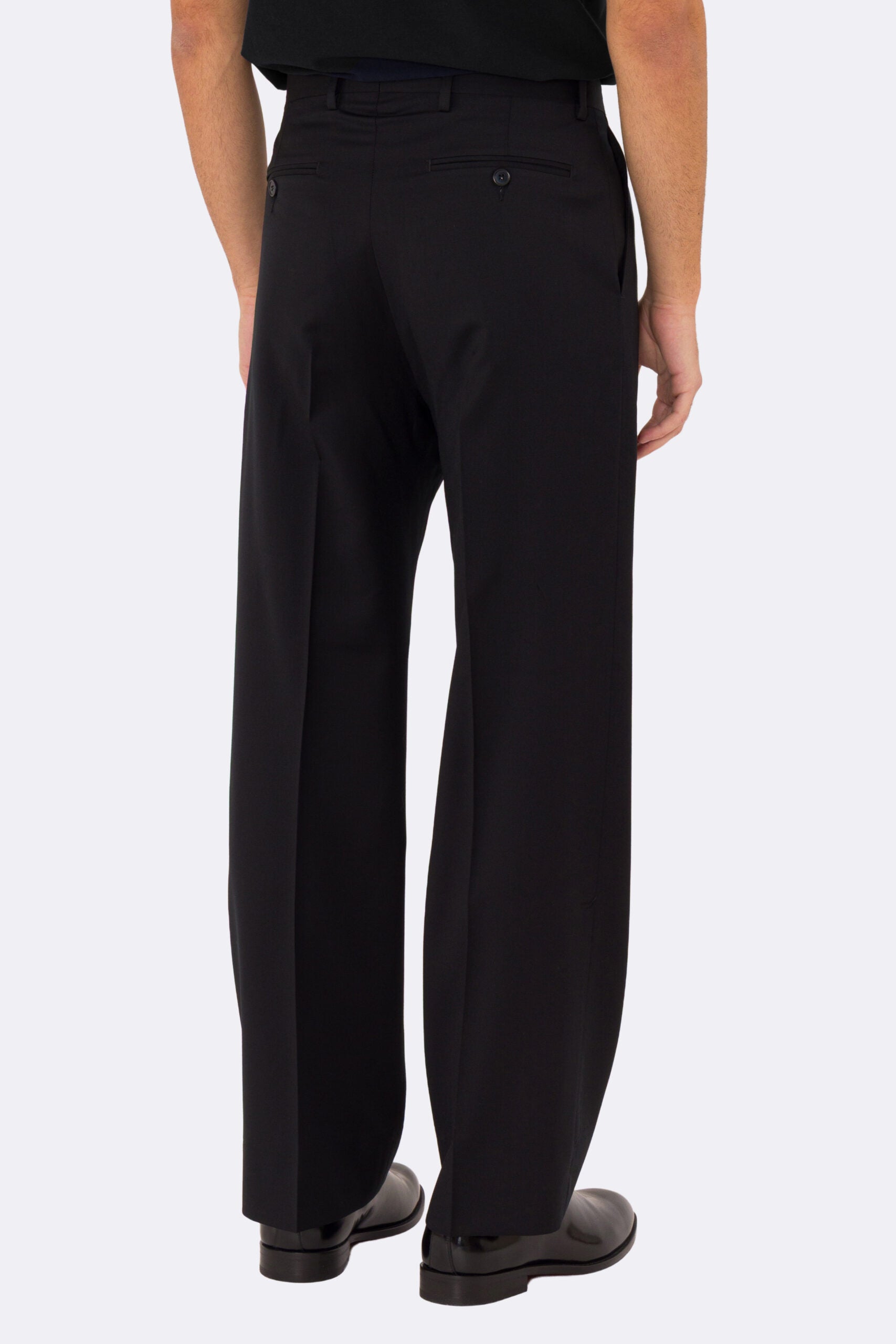 Pantalone japan nero con passanti uomo  in fresco lana super 110's Tessuti in esclusiva Sartoria Carillo  vita alta doppia pinces
