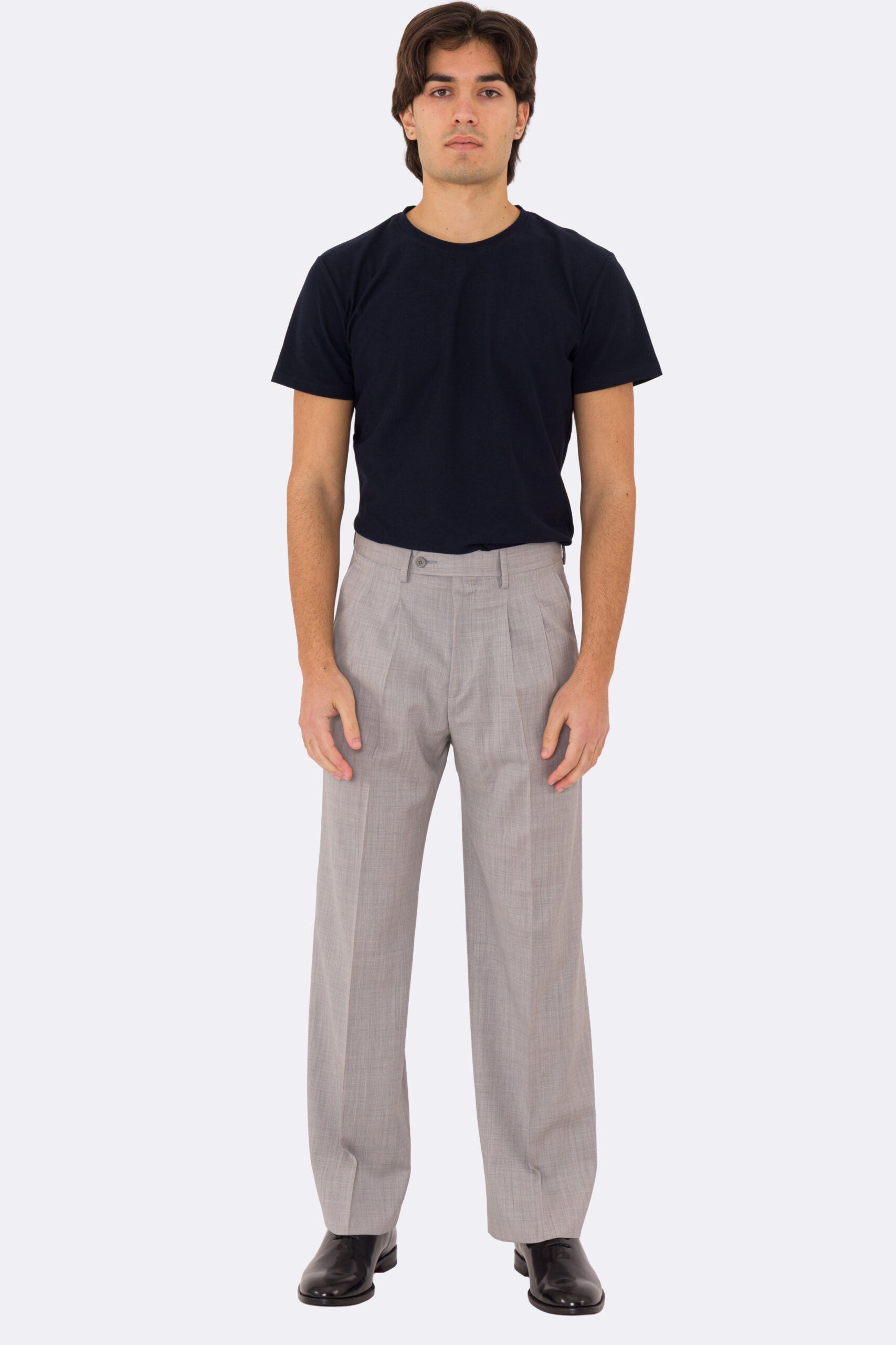 Pantalone japan grigio chiaro con passanti uomo  in fresco lana super 110's Tessuti in esclusiva Sartoria Carillo  vita alta doppia pinces