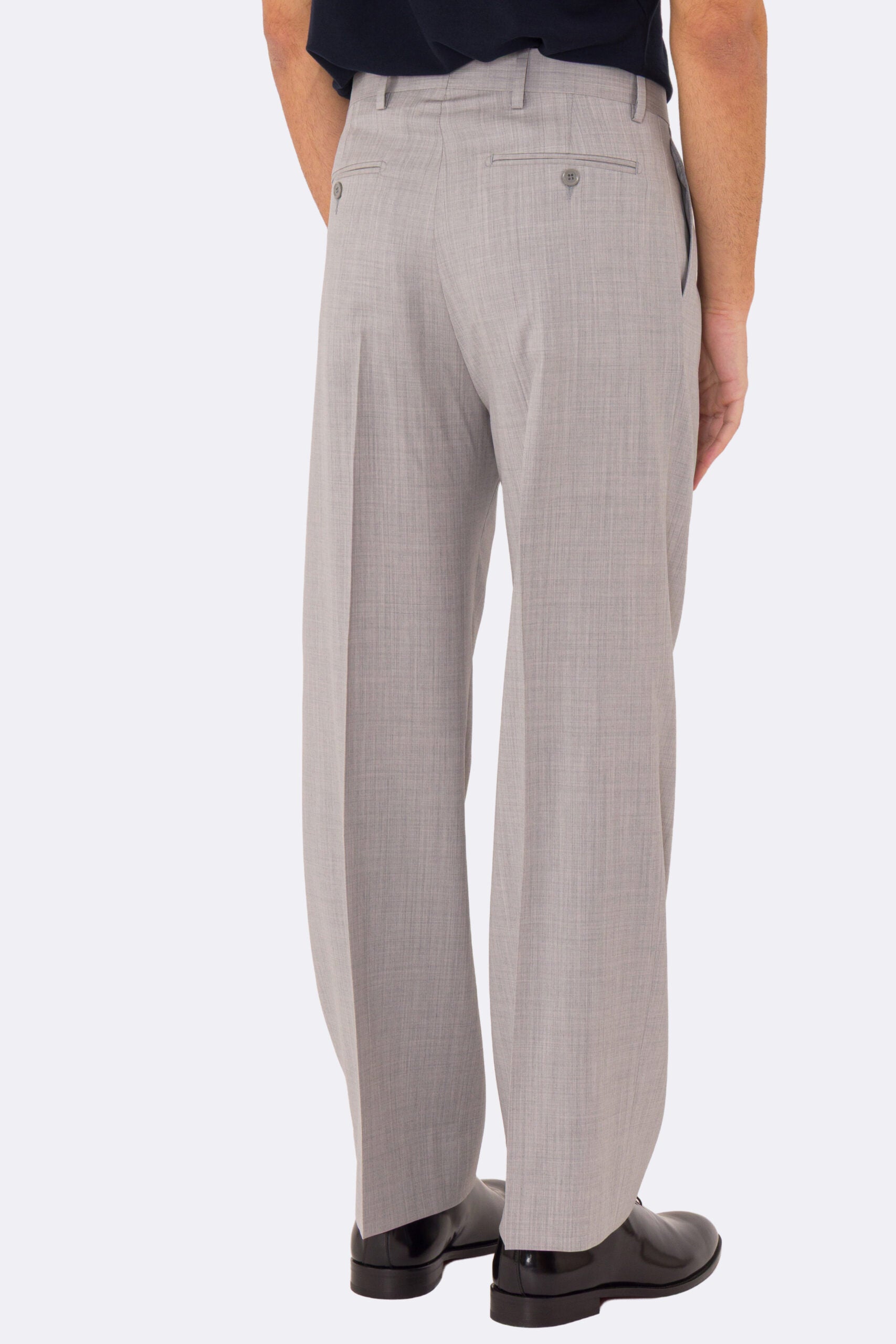 Pantalone japan grigio chiaro con passanti uomo  in fresco lana super 110's Tessuti in esclusiva Sartoria Carillo  vita alta doppia pinces