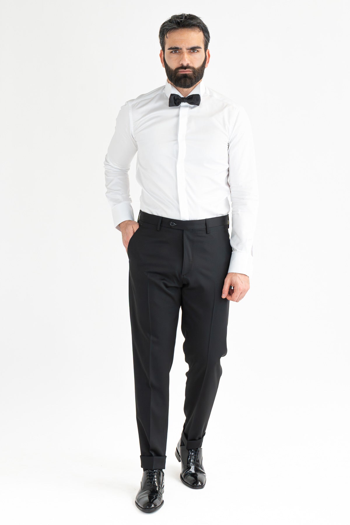 Abito smoking Doppiopetto nero da uomo in fresco lana super 130's Vitale Barberis Canonico con rever a scialle largo in raso con pantalone senza pinces