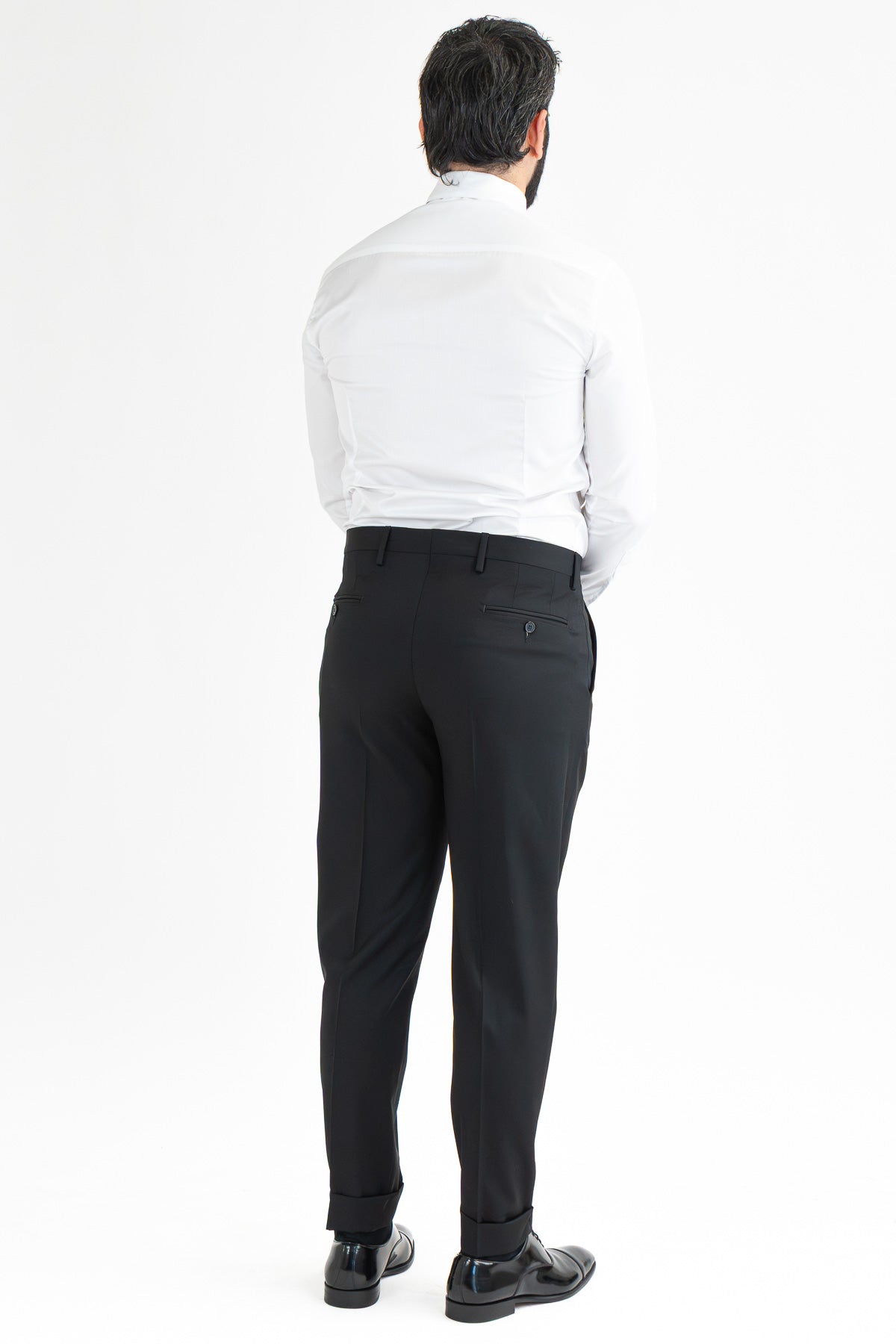 Abito smoking Monopetto nero da uomo in fresco lana super 130's Vitale Barberis Canonico con rever a lancia largo in raso con pantalone senza pinces