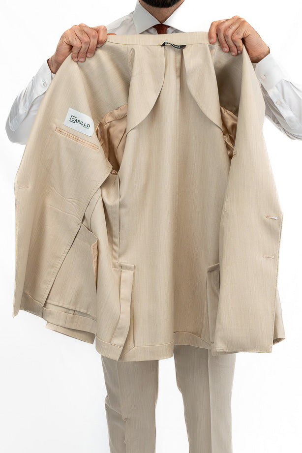 Abito spigato beige Doppiopetto fresco lana TessutiVitale Barberis Canonico completamente sfoderato con Rever a lancia e tasche a filetto