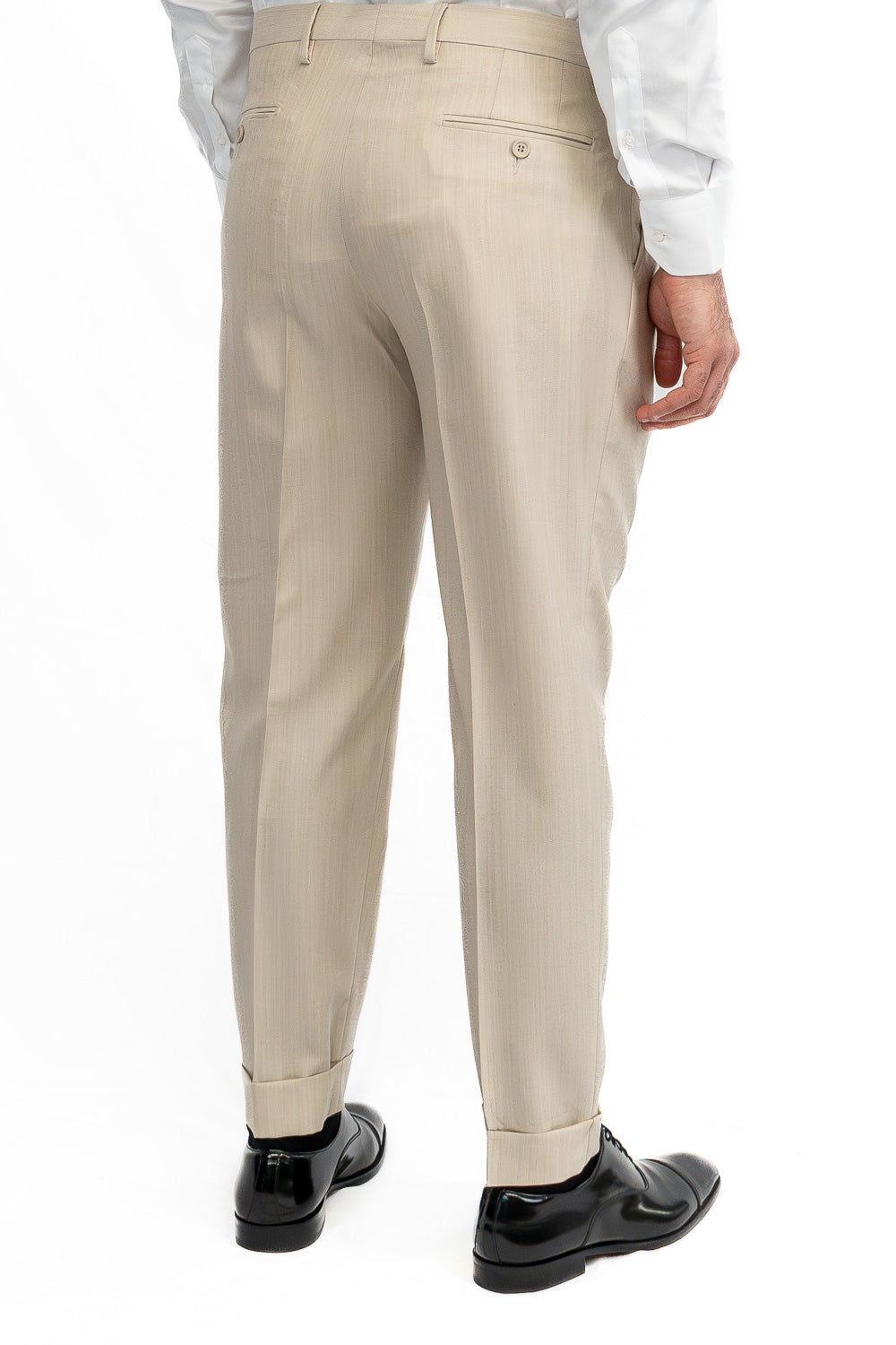 Abito spigato beige Doppiopetto fresco lana TessutiVitale Barberis Canonico completamente sfoderato con Rever a lancia e tasche a filetto
