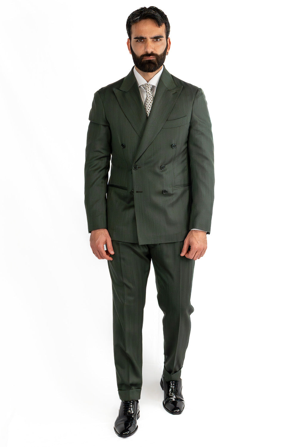 Abito spigato verde militare doppiopetto fresco lana TessutiVitale Barberis Canonico completamente sfoderato con Rever a lancia e tasche a filetto