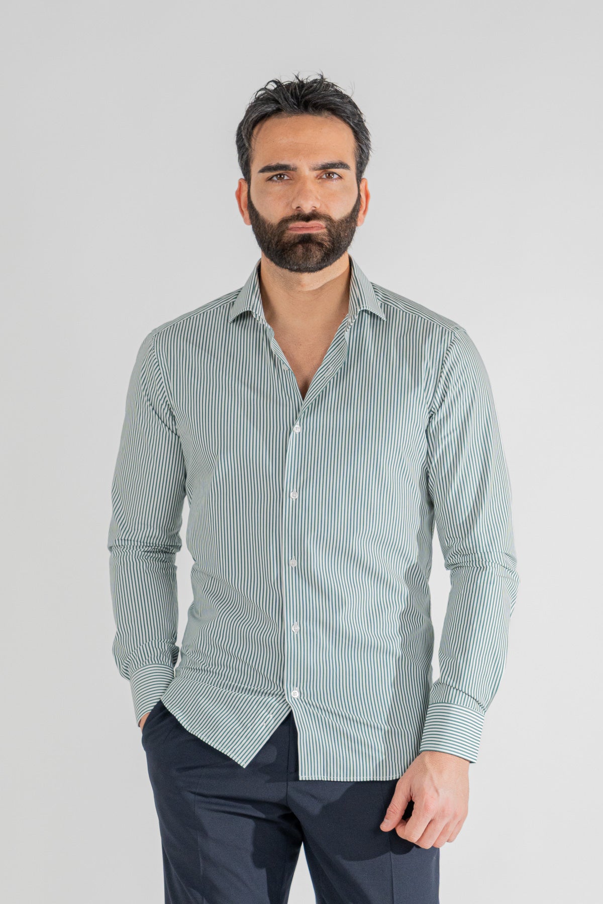 Camicia Uomo verde a righe medie slim Fit 100% cotone popeline collo semi francese Tessuti Twill