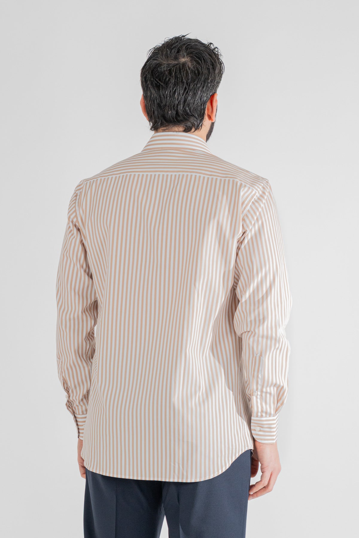 Camicia beige a righe larghe Regular fit uomo 100% cotone popeline collo semi francese