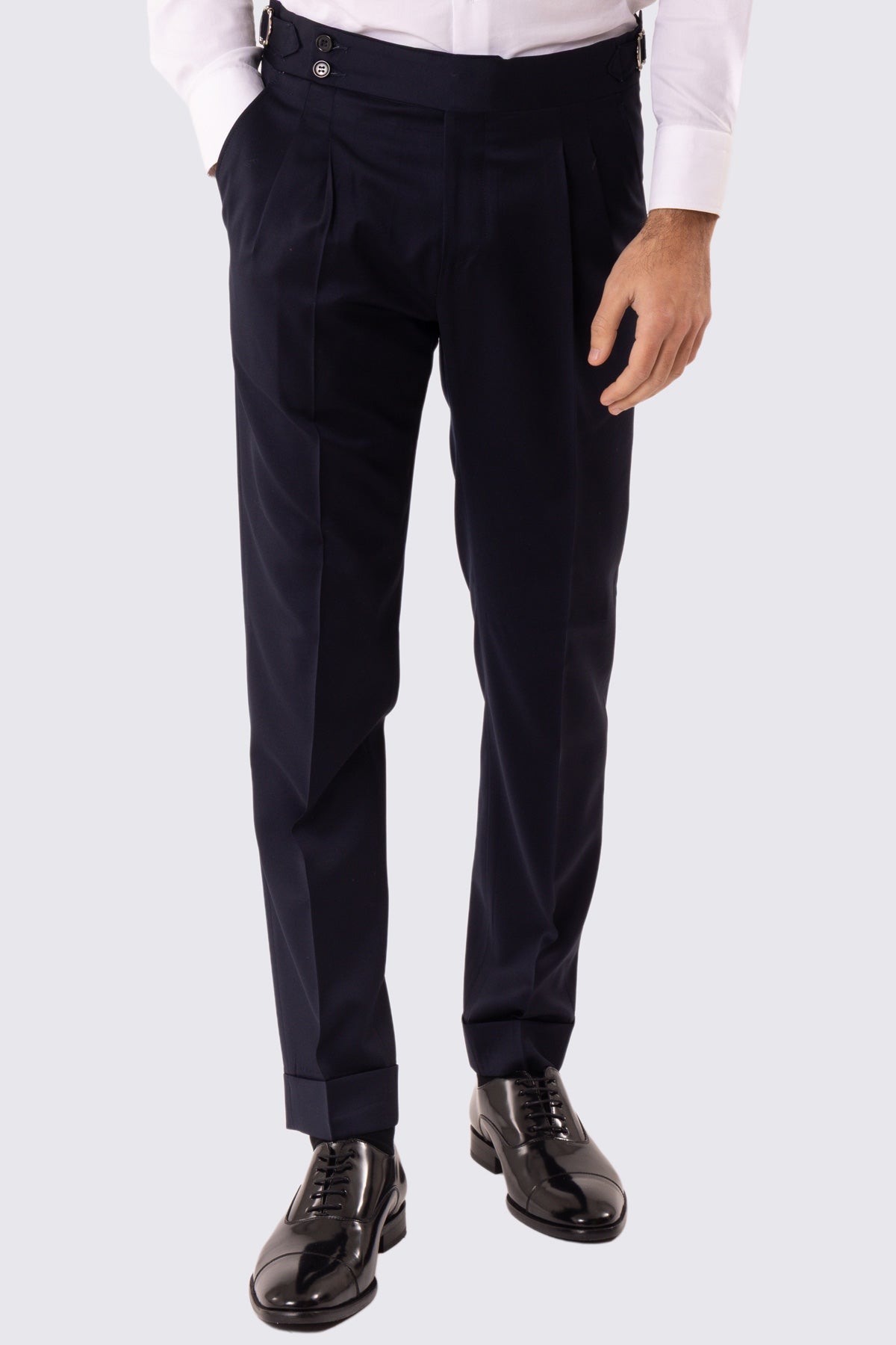 Abito uomo Monopetto blu notte fresco lana super 110's Tessuti in esclusiva Sartoria Carillo completamente sfoderato con Rever a lancia e tasche a filetto