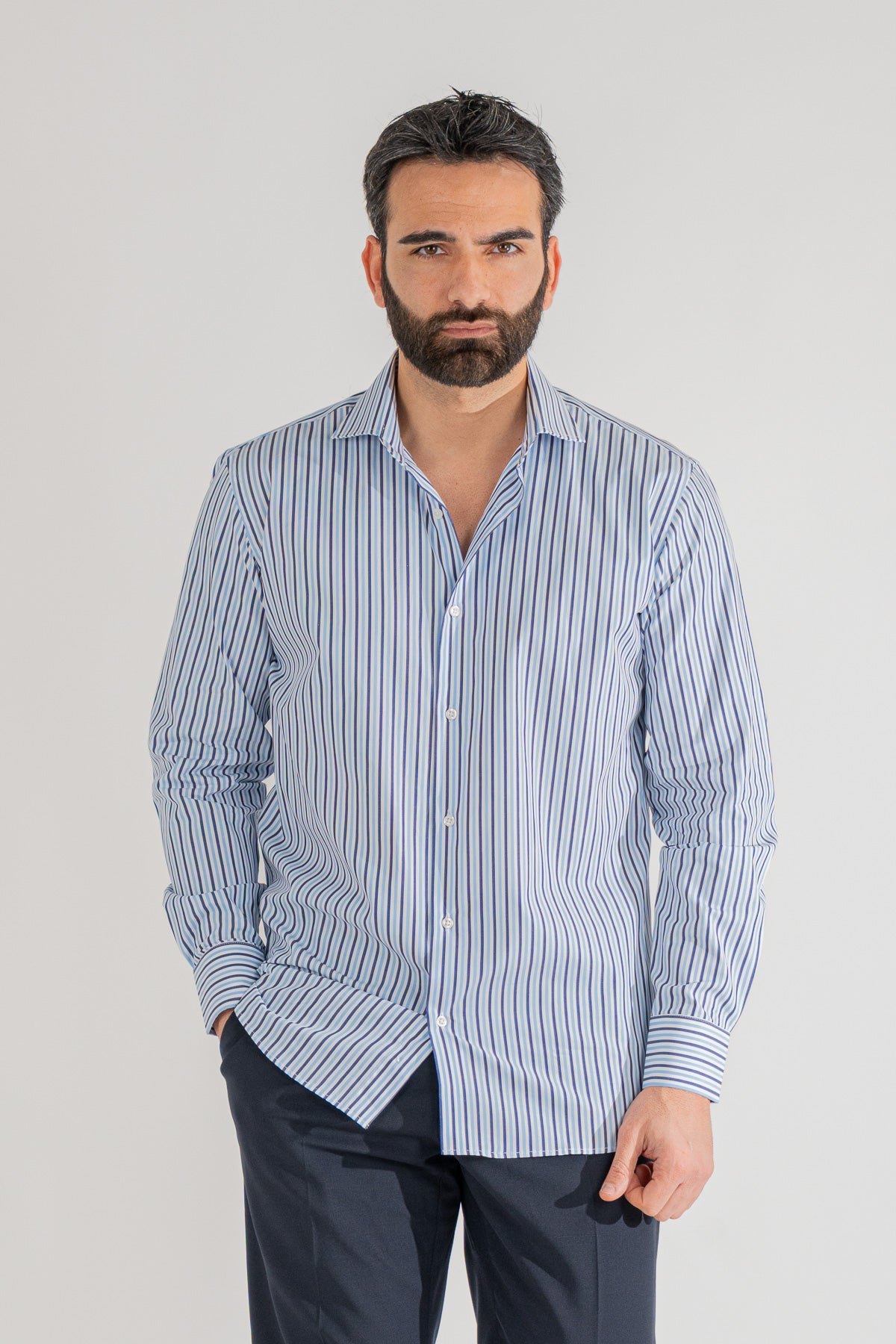 Camicia a righe blu e celesti Medie Regular Fit uomo 100% cotone popeline collo semi francese Tessuti Twill