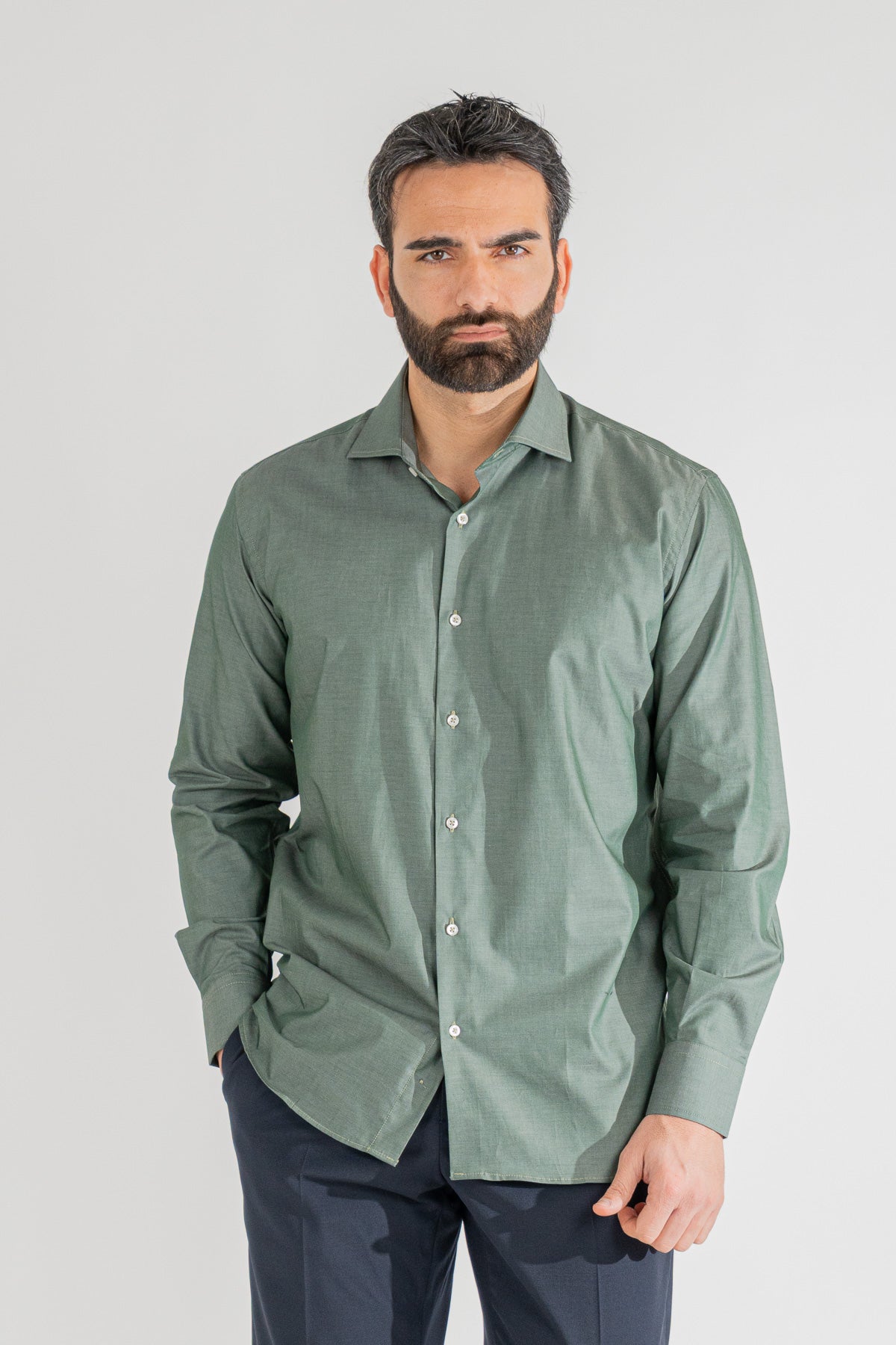 Camicia verde effetto denim tinta unita Regular Fit uomo 100% cotone popeline collo semi francese Tessuti Twill