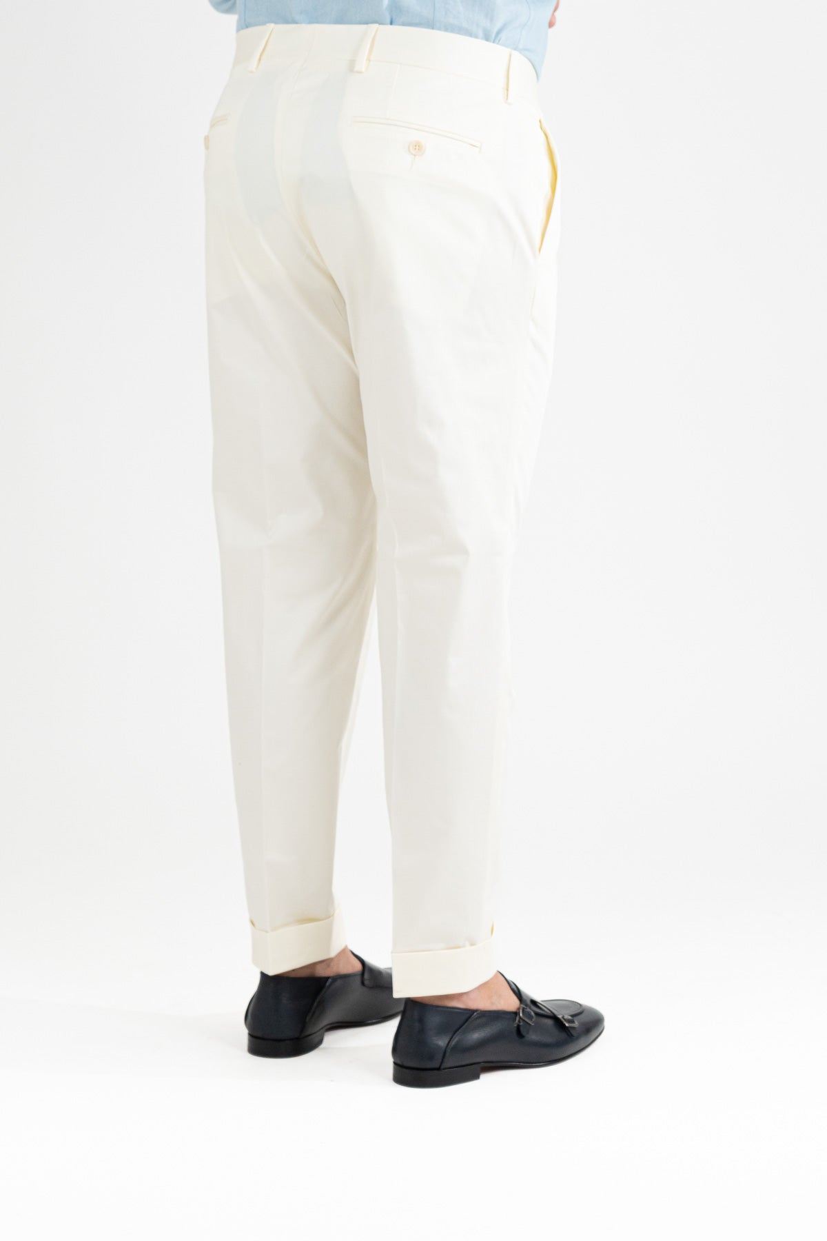Pantalone uomo panna senza pinces tasca america in cotone leggermente elastico risvolto 5cm made in italy