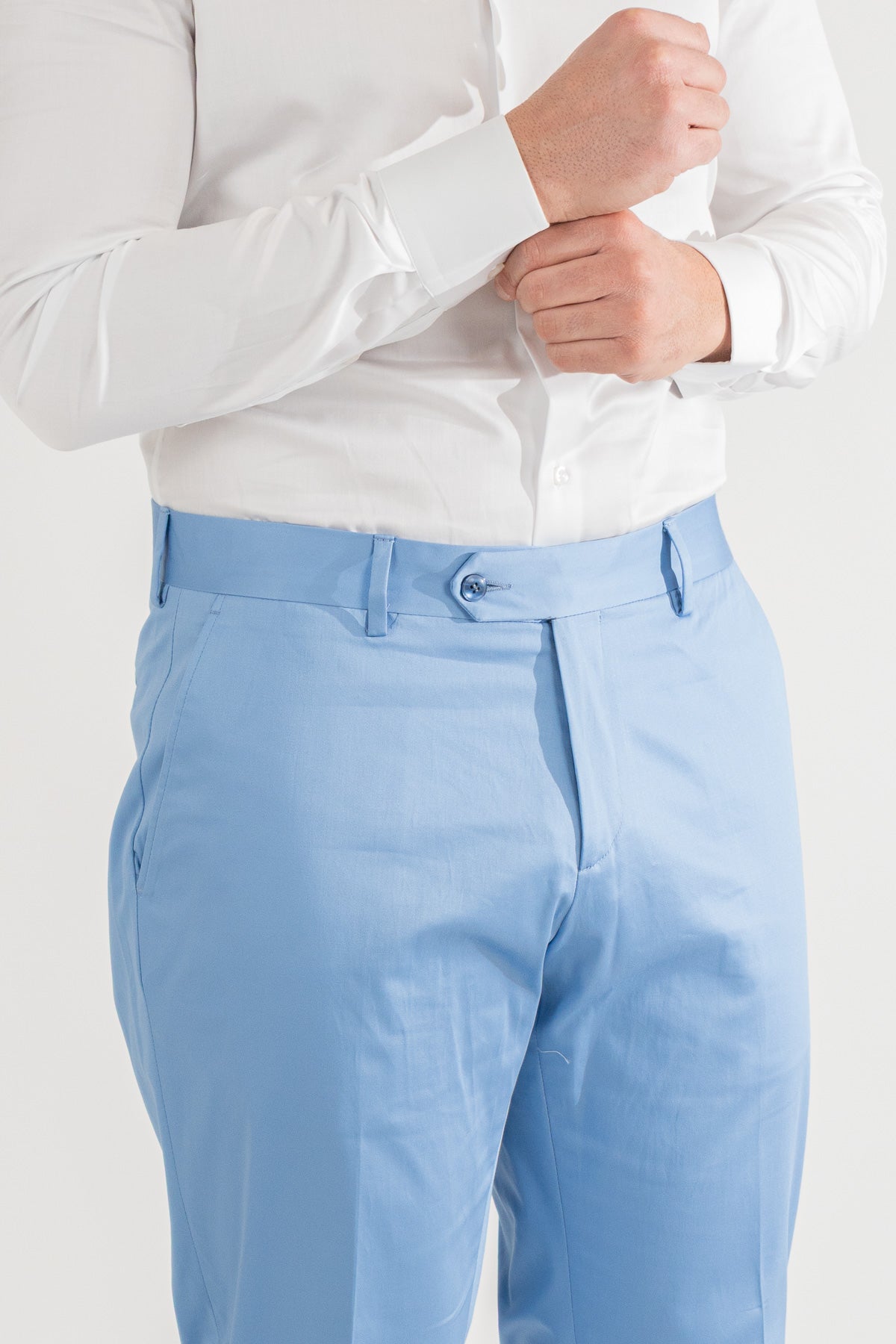 Pantalone uomo celeste senza pinces tasca america in cotone leggermente elastico risvolto 5cm made in italy