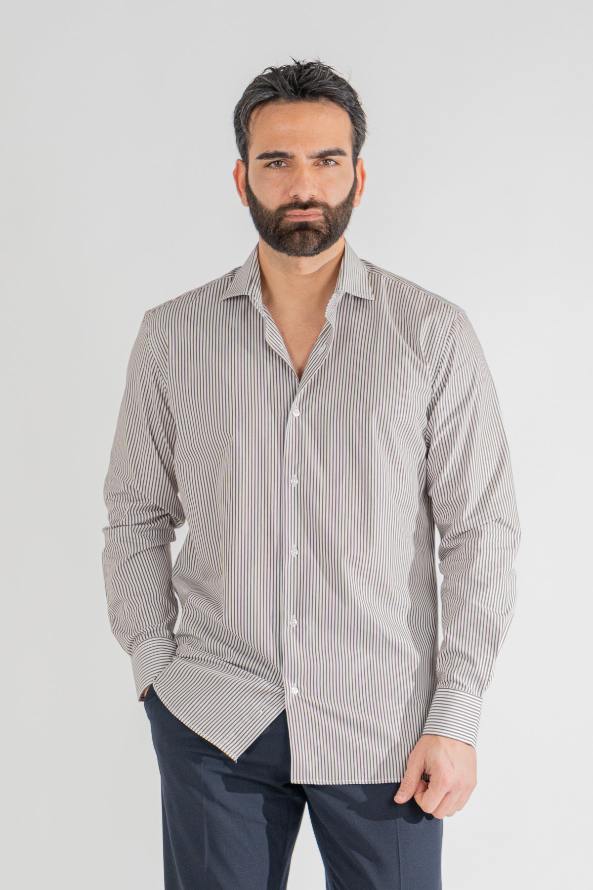 Camicia marrone a righe medie Regular Fit uomo 100% cotone popeline collo semi francese Tessuti Twill