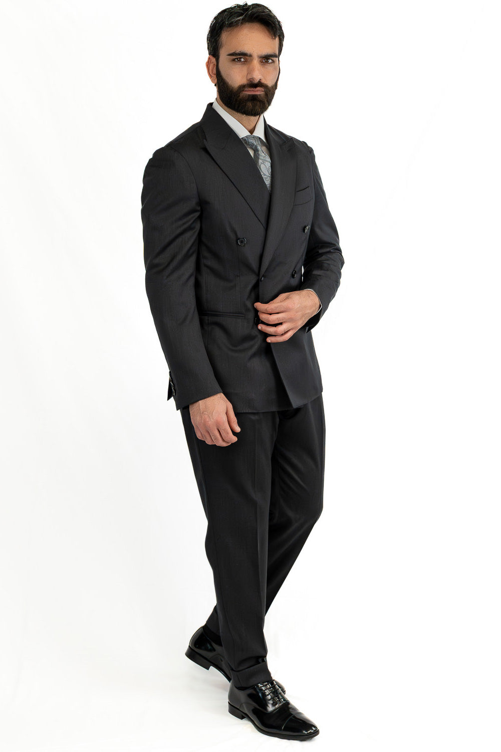 Abito Doppiopetto Grigio Scuro uomo fresco lana super 130's Tessuti Vitale Barberis Canonico completamente sfoderato con Rever a lancia e tasche a filetto
