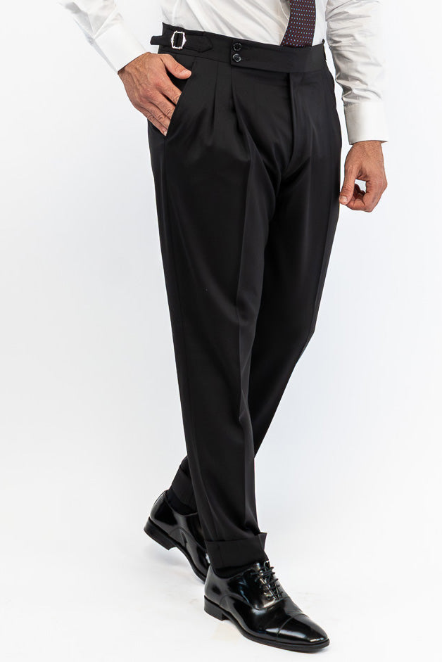 Abito nero monopetto uomo fresco lana super 130's  TessutiVitale Barberis Canonico completamente sfoderato con Rever a lancia e tasche a filetto