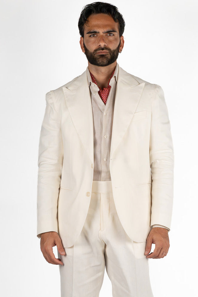 Abito uomo Monopetto panna in lino, cotone ed elastan  sfoderata Rever classico 11 cm tasche a toppe e pantalone vita alta con fibbie laterali