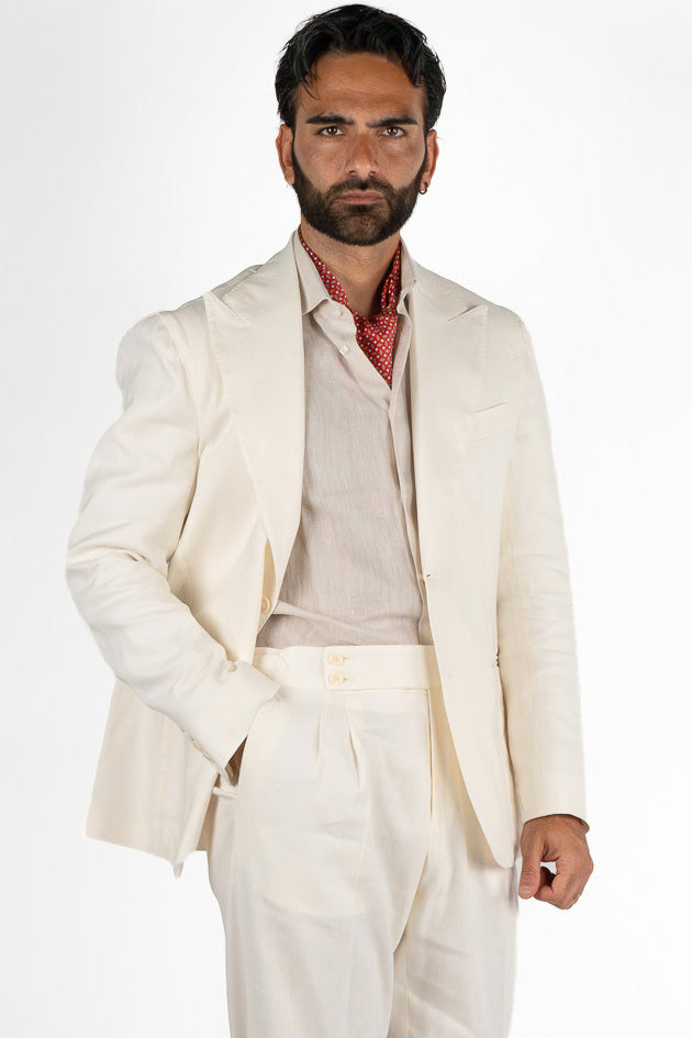 Abito uomo Monopetto panna in lino, cotone ed elastan  sfoderata Rever classico 11 cm tasche a toppe e pantalone vita alta con fibbie laterali