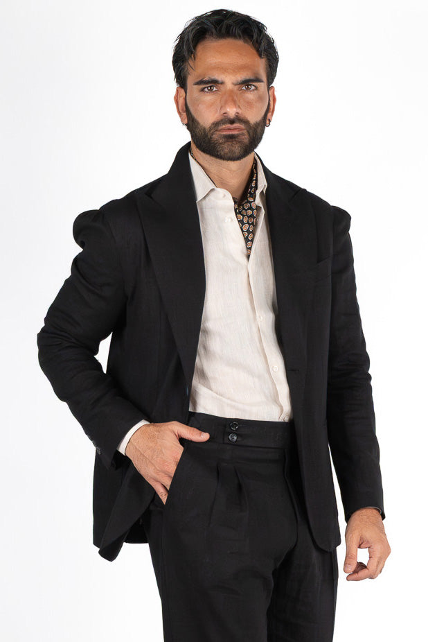 Abito uomo Monopetto nero in lino sfoderata Rever classico 11 cm tasche a toppe e pantalone vita alta con fibbie laterali