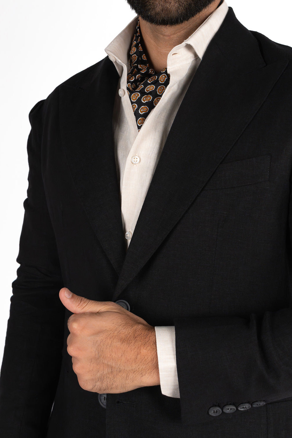 Abito uomo Monopetto nero in lino sfoderata Rever classico 11 cm tasche a toppe e pantalone vita alta con fibbie laterali