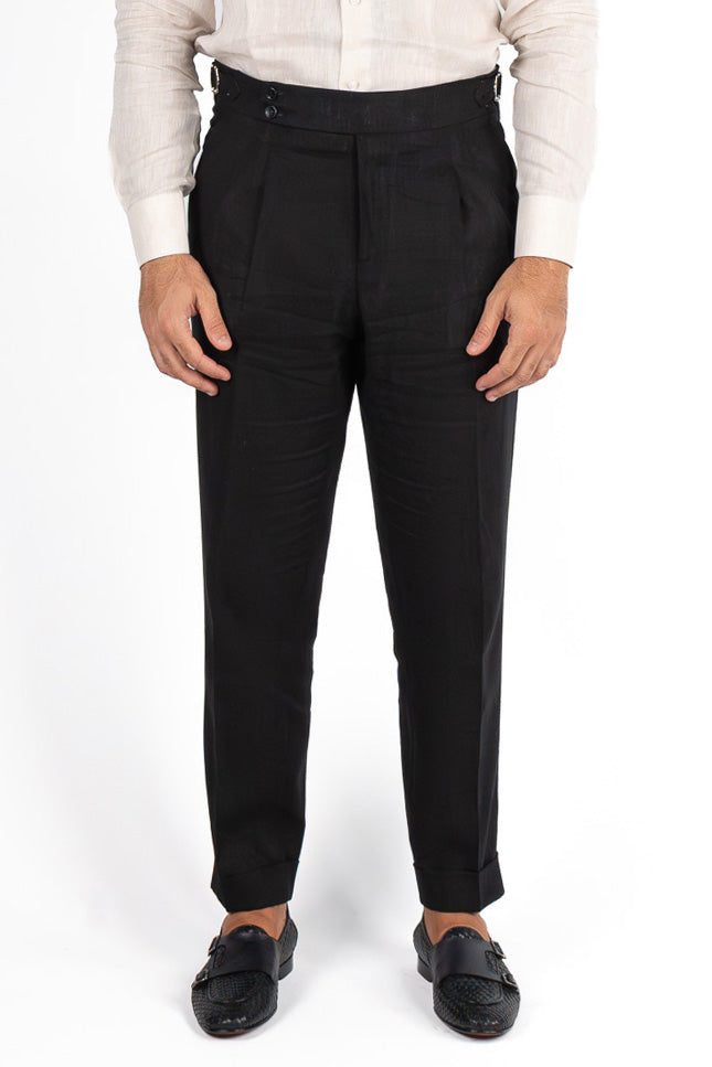 Abito uomo Monopetto nero in lino sfoderata Rever classico 11 cm tasche a toppe e pantalone vita alta con fibbie laterali