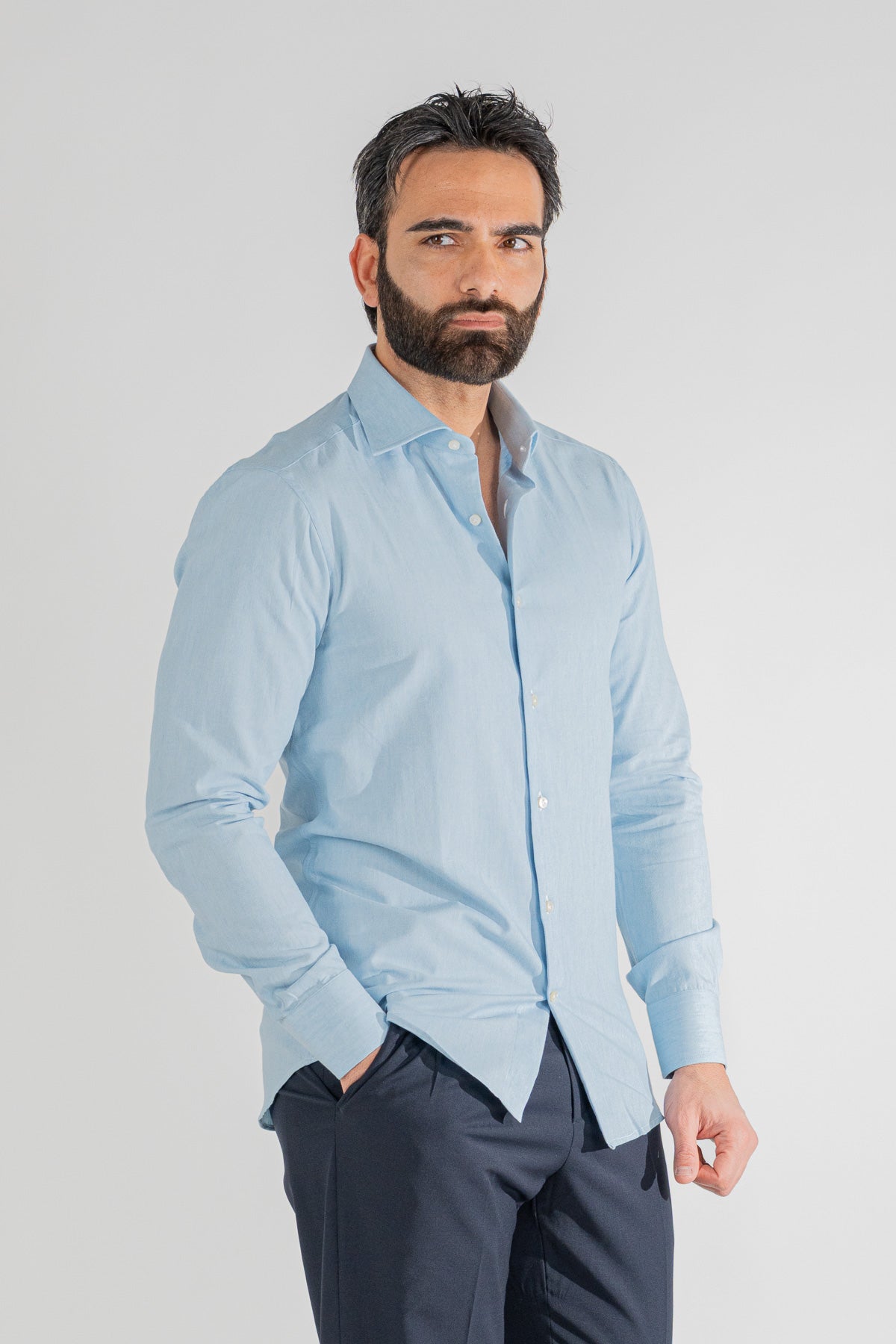 Camicia Uomo Slim Fit in cotone 100% denim chiaro Collo semi francese