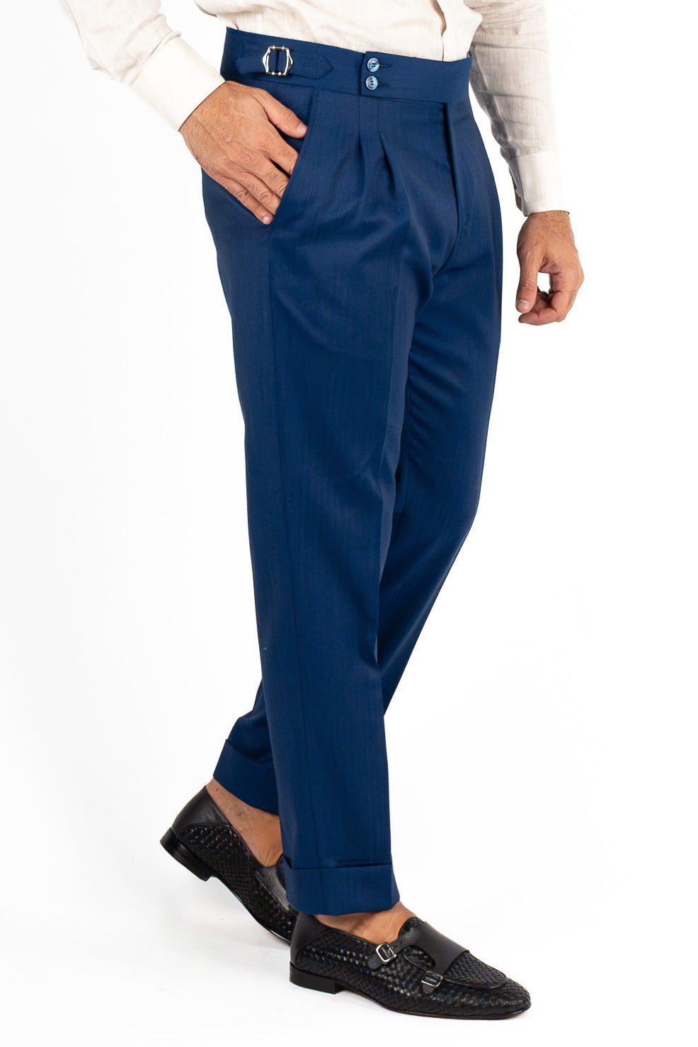 Pantalone solaro blu con Fibbie laterali uomo  in fresco lana super 110's Tessuti in esclusiva Sartoria Carillo  vita alta doppia pinces e risvolto 5cm