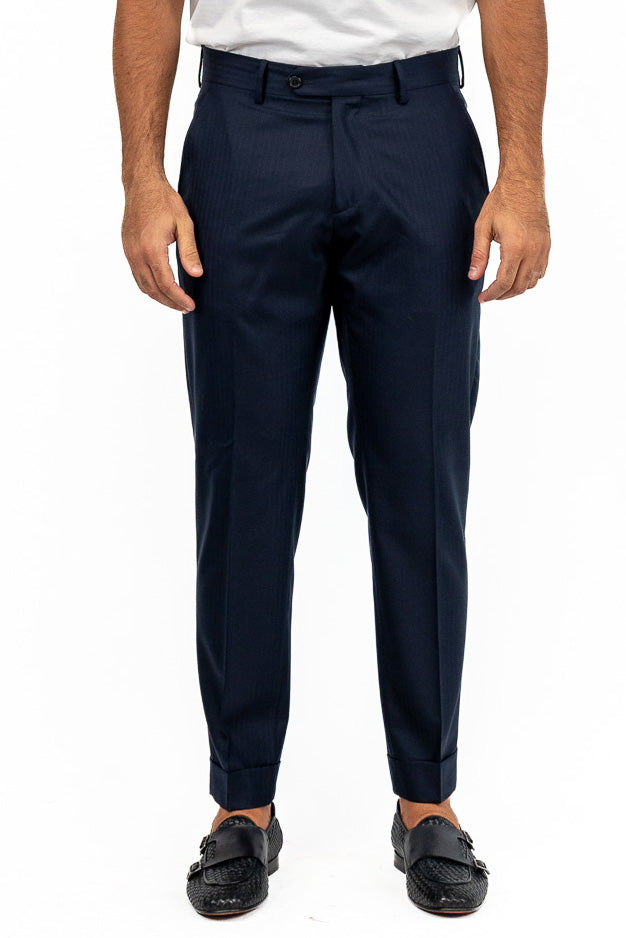 Pantalone spigato blu con passanti tasca america e risvolto 5cm, uomo  in fresco lana super 150's Tessuti in esclusiva Sartoria Carillo