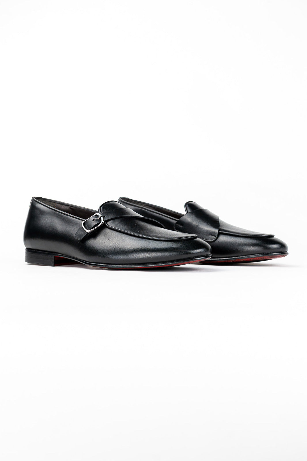 Mocassini da uomo neri mono fibbia in vera pelle di vitello e suola in cuoio made in italy