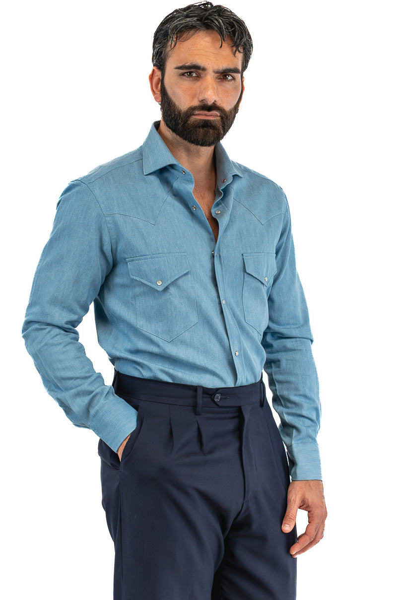 Camicia Uomo denim modello texana in cotone made in italy collo semi francese morbido chiusura bottoni a pressione effetto madreperla con tasche sul davanti
