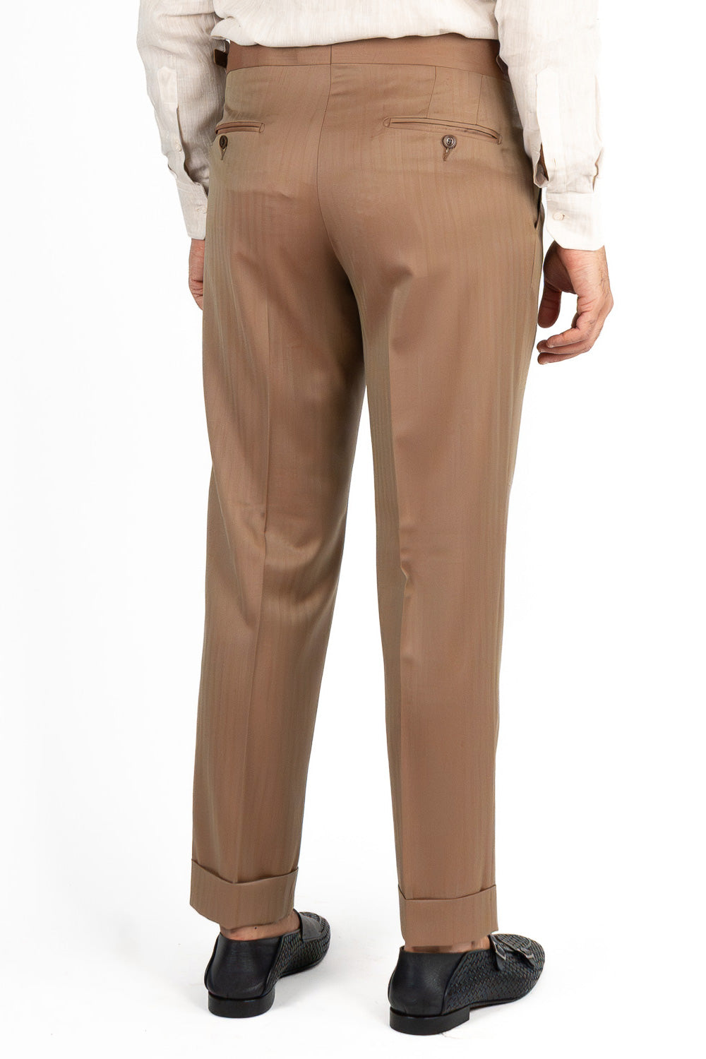 Pantalone fango solaro classico vita alta uomo fresco lana super 110's Sartoria Carillo Tessuti con fibbie laterali e risvolto 5cm