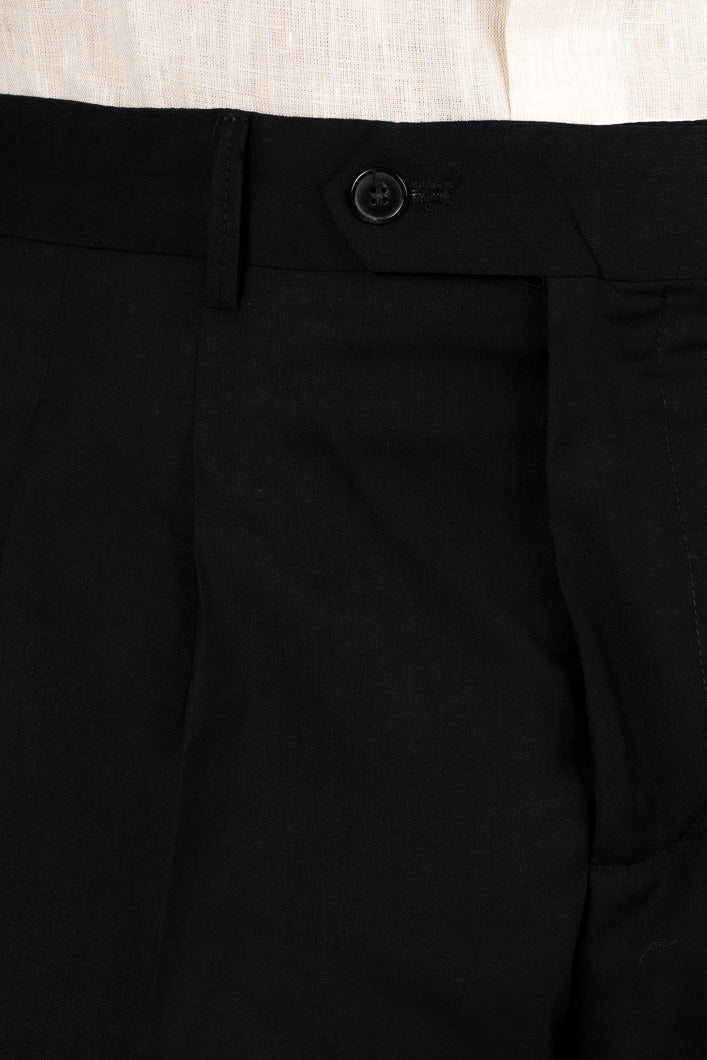 Pantalone japan nero con passanti uomo in fresco lana super 110's Tessuti in esclusiva Sartoria Carillo vita alta doppia pinces
