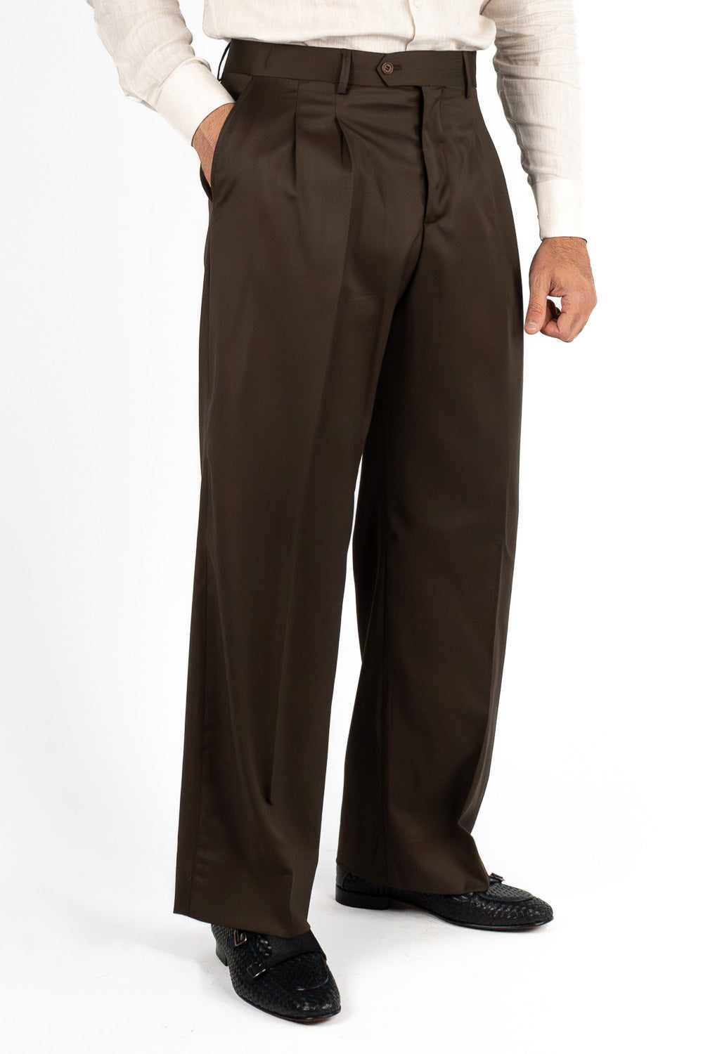 Pantalone japan Marrone con passanti uomo in fresco lana super 110's Tessuti in esclusiva Sartoria Carillo vita alta doppia pinces