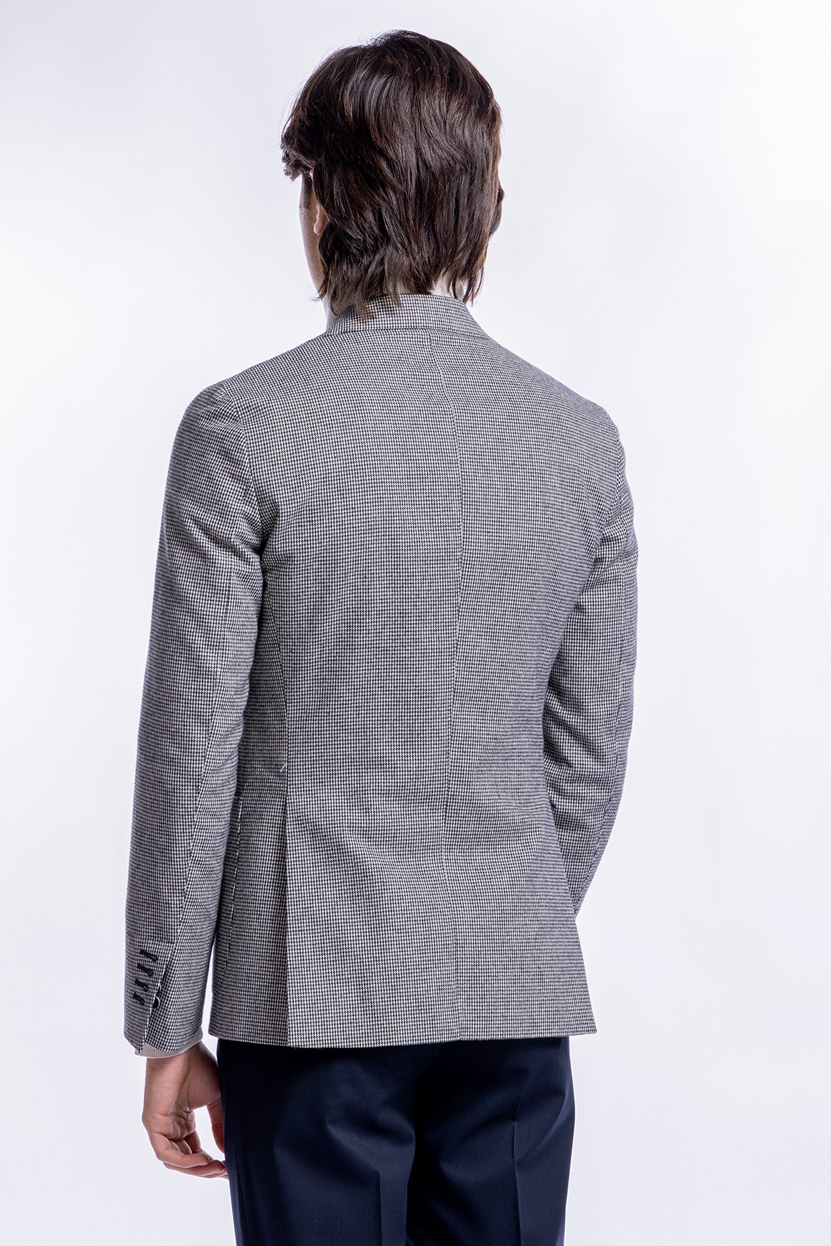 Giacca uomo fantasia pied de poule nero monopetto in lana sartoriale slim fit rever largo