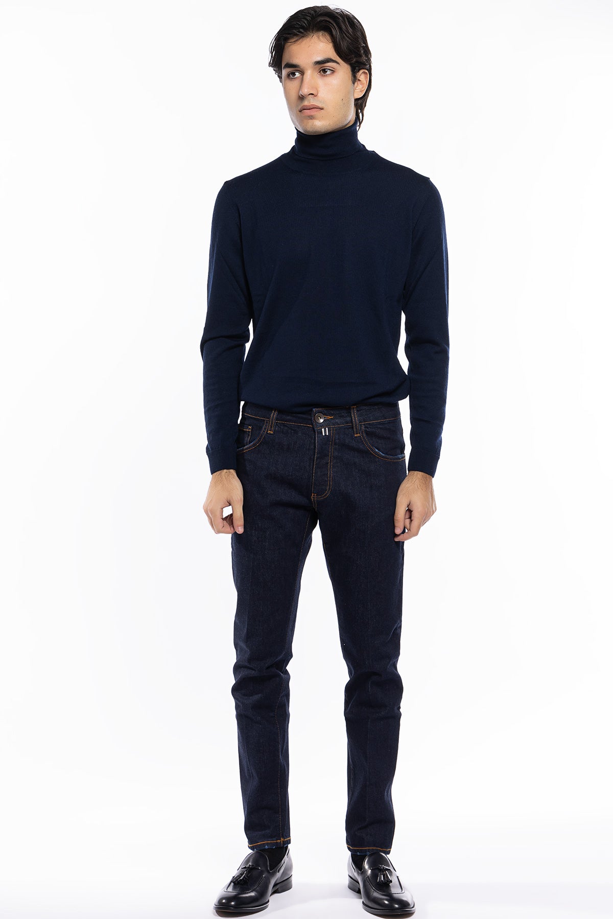 Jeans uomo slim lavaggio zero modello 5 tasche cuciture in contrasto made in italy