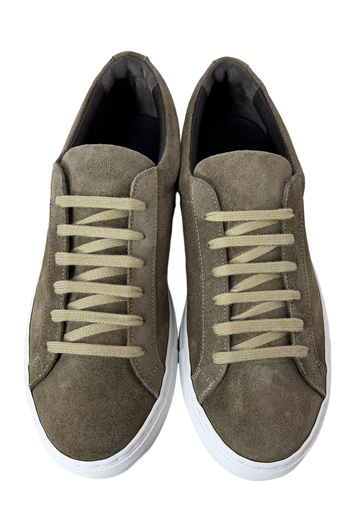 Sneakers uomo fango in camoscio con suola in gomma bianca made in italy