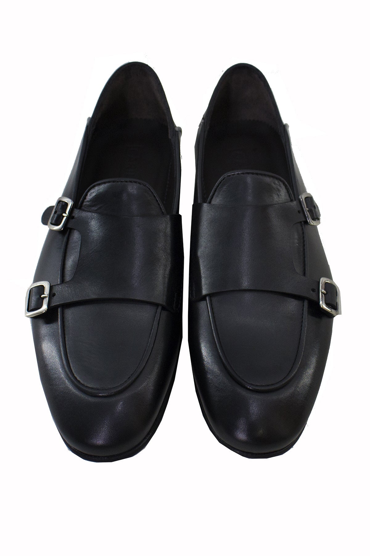 Mocassini uomo neri in vera pelle con doppia fibbia e suola in cuoio made in italy.
