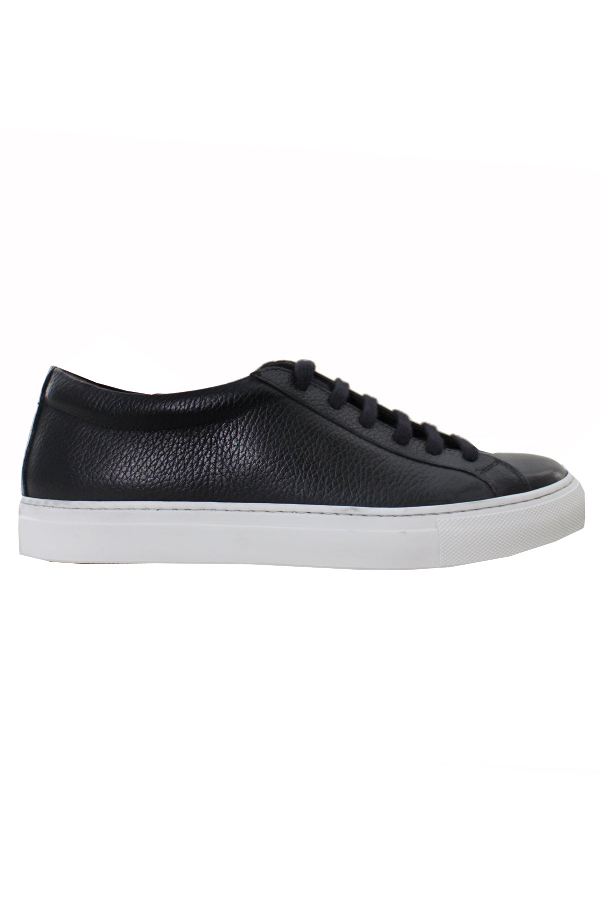 Sneakers uomo nere in vera pelle con suola in gomma bianca made in italy
