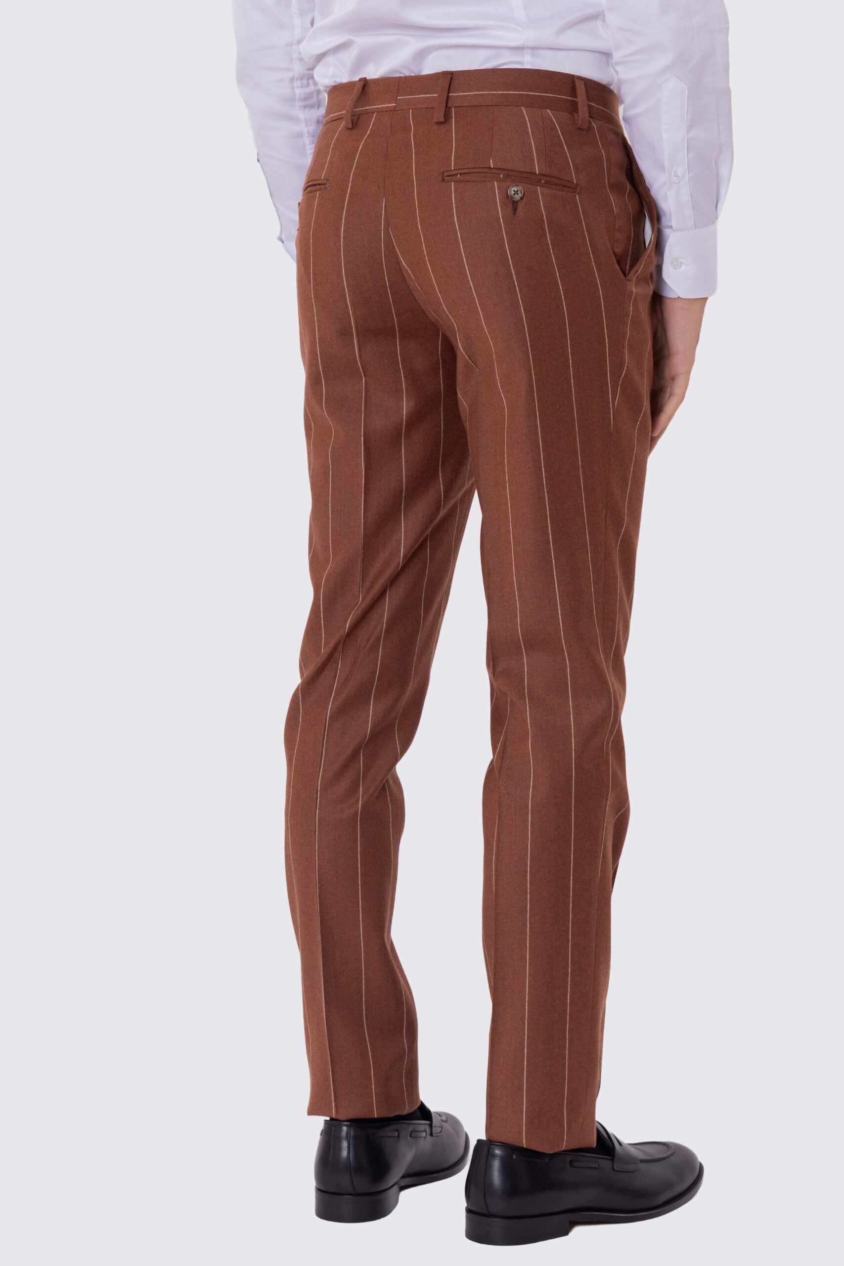 Abito uomo gessato semi intelato  sartoriale in pura lana e cashmere  slim fit